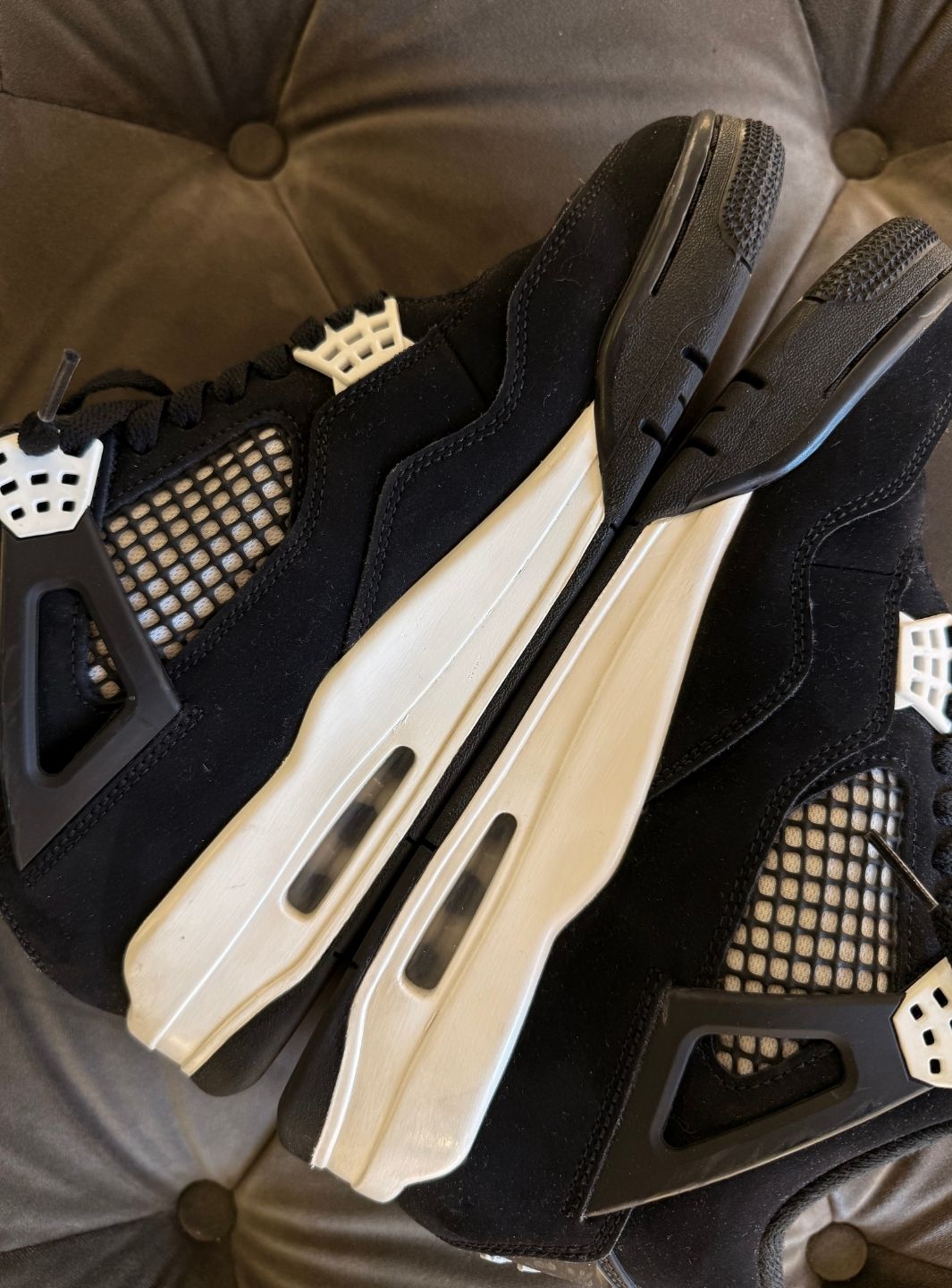 Air Jordan 4 Retro White Thunder - Sneakers Usate | ResellZone