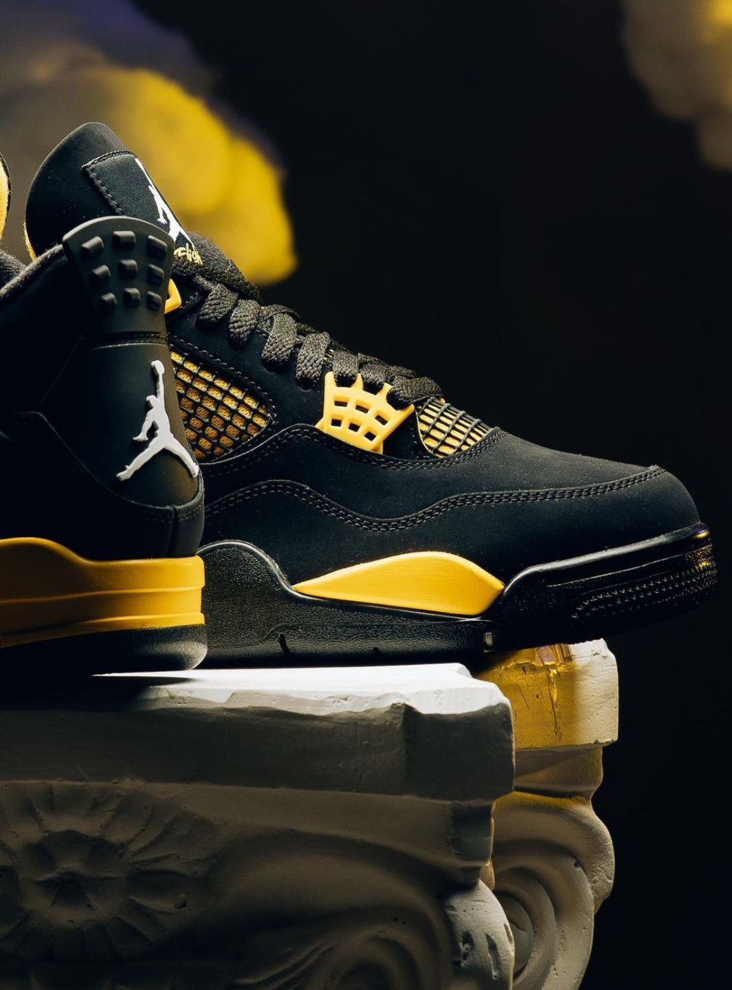 Air Jordan 4 Retro Yellow Thunder (2023) - DH6927-017 | ResellZone