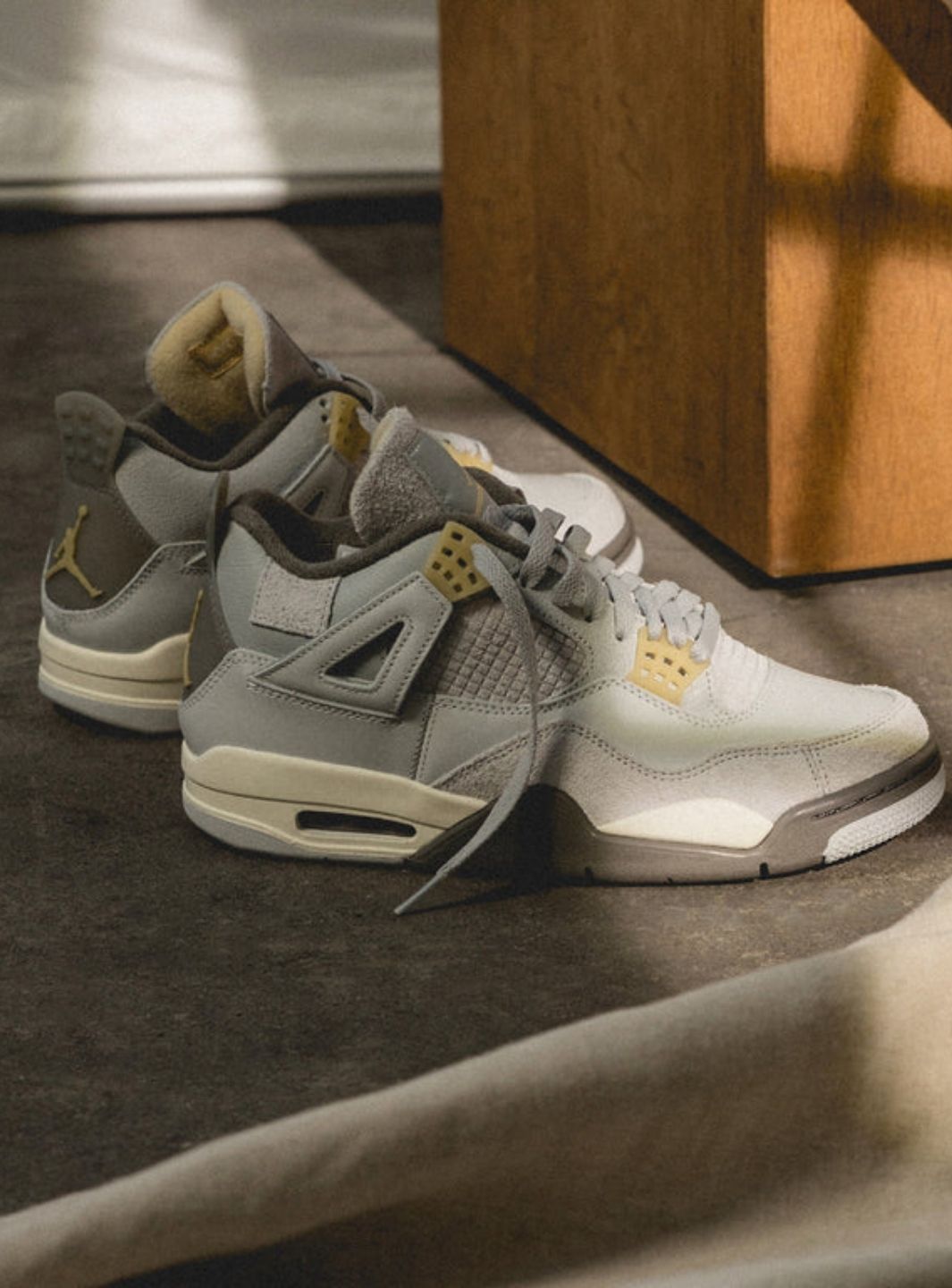 Air Jordan 4 SE Craft Photon Dust - DV3742-021 | ResellZone