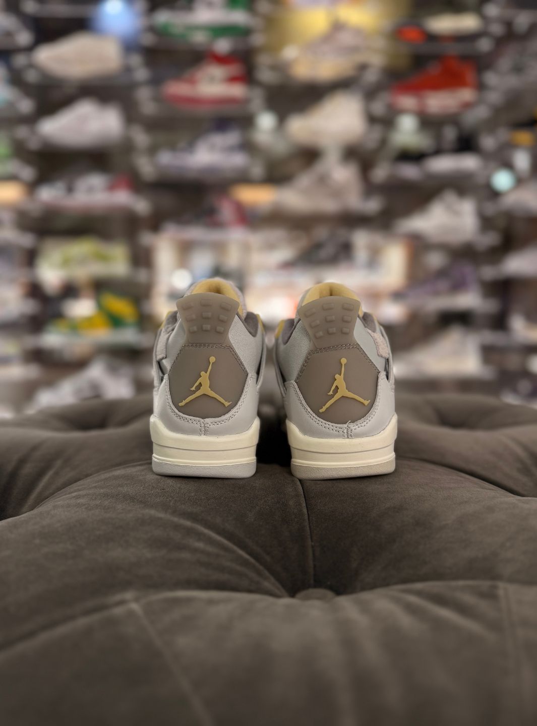 Air Jordan 4 SE Craft Photon Dust - Sneakers Usate | ResellZone