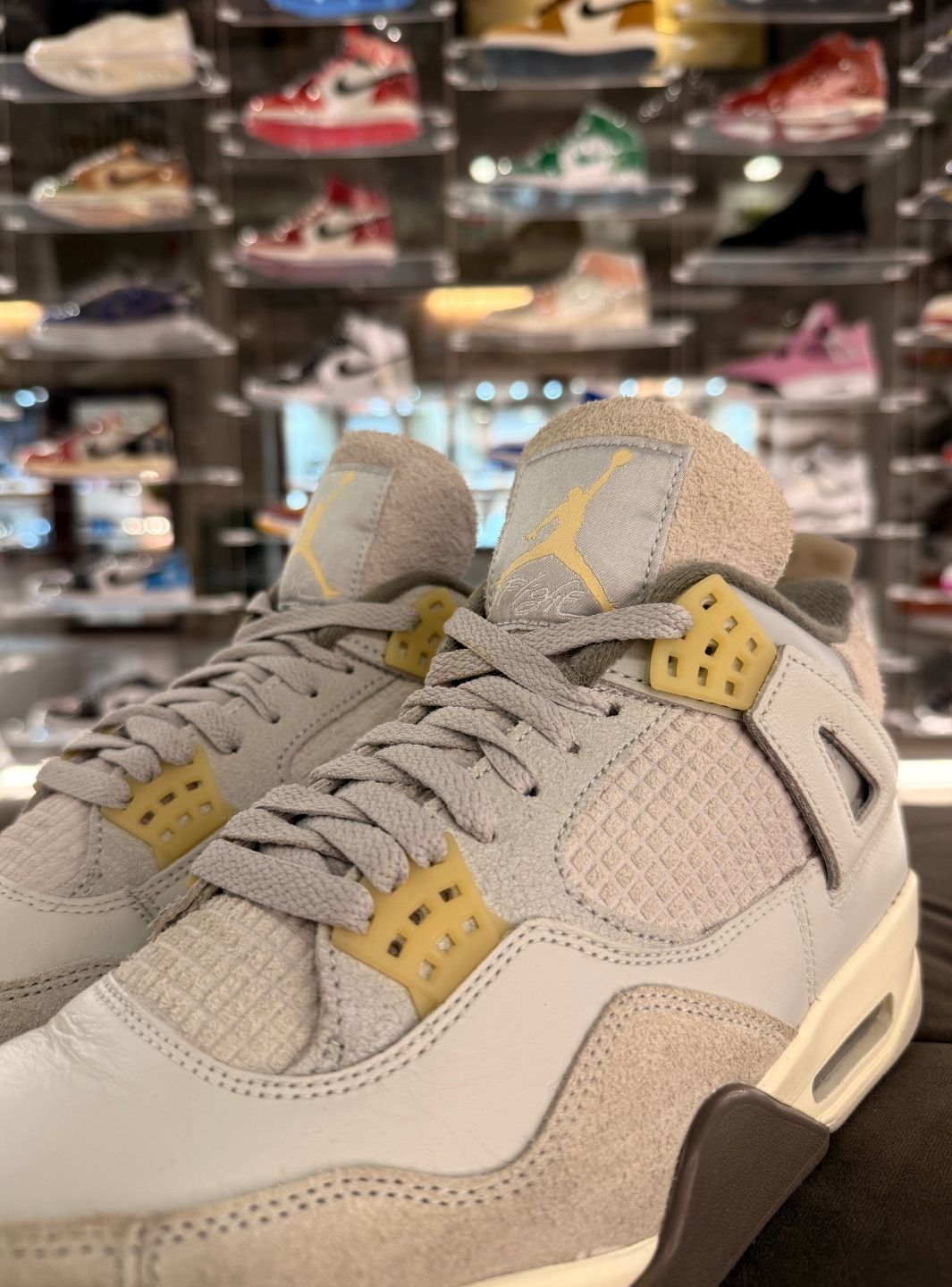Air Jordan 4 SE Craft Photon Dust - Sneakers Usate | ResellZone
