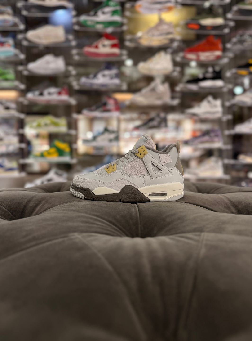Air Jordan 4 SE Craft Photon Dust - Sneakers Usate | ResellZone