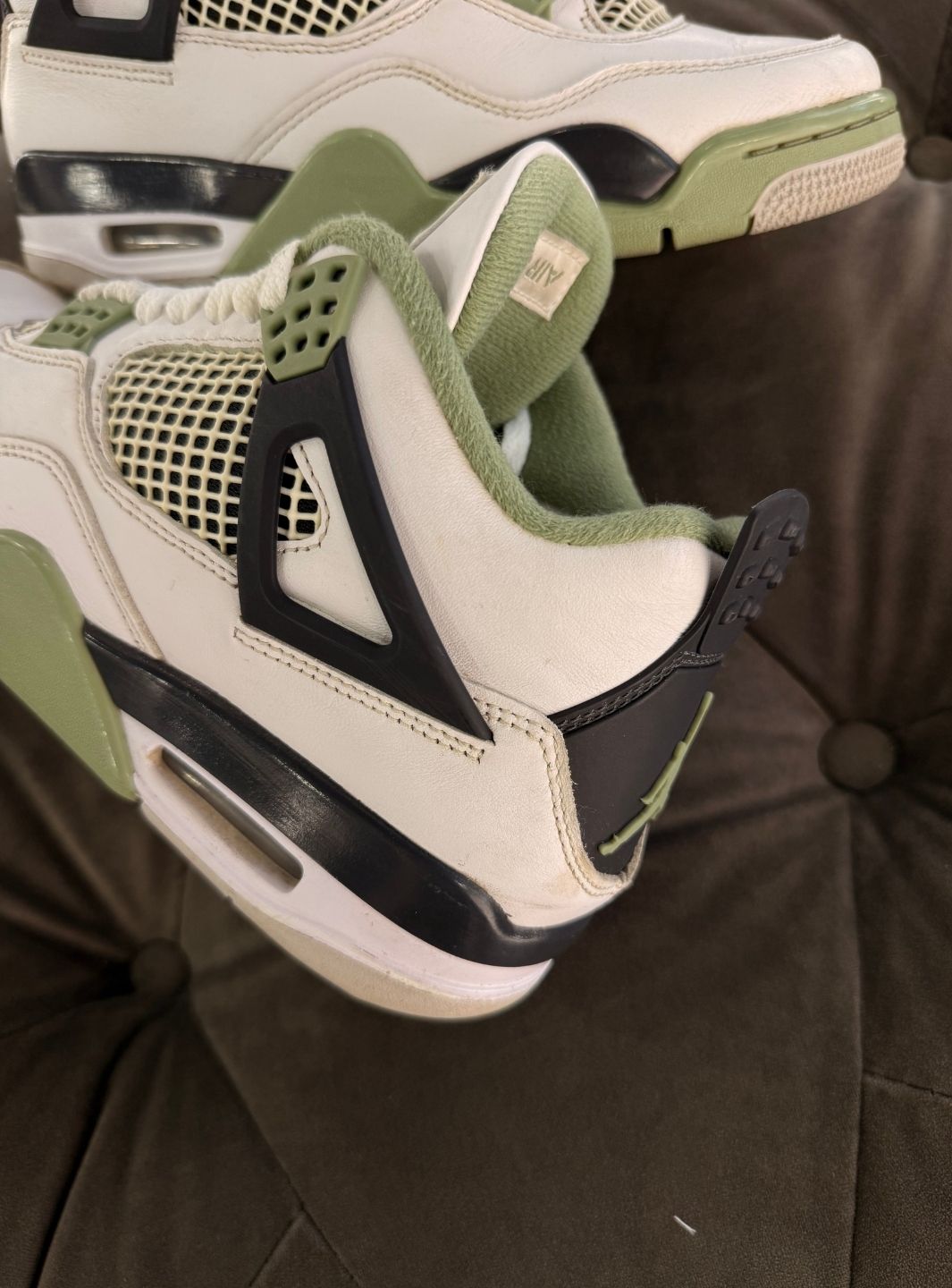 Air Jordan 4 Seafoam - Sneakers Usate | ResellZone