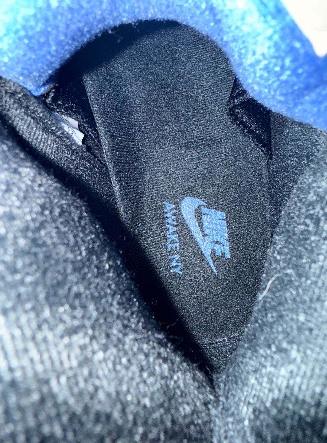 Air Jordan 5 Retro Awake NY Black - Sneakers Usate | ResellZone