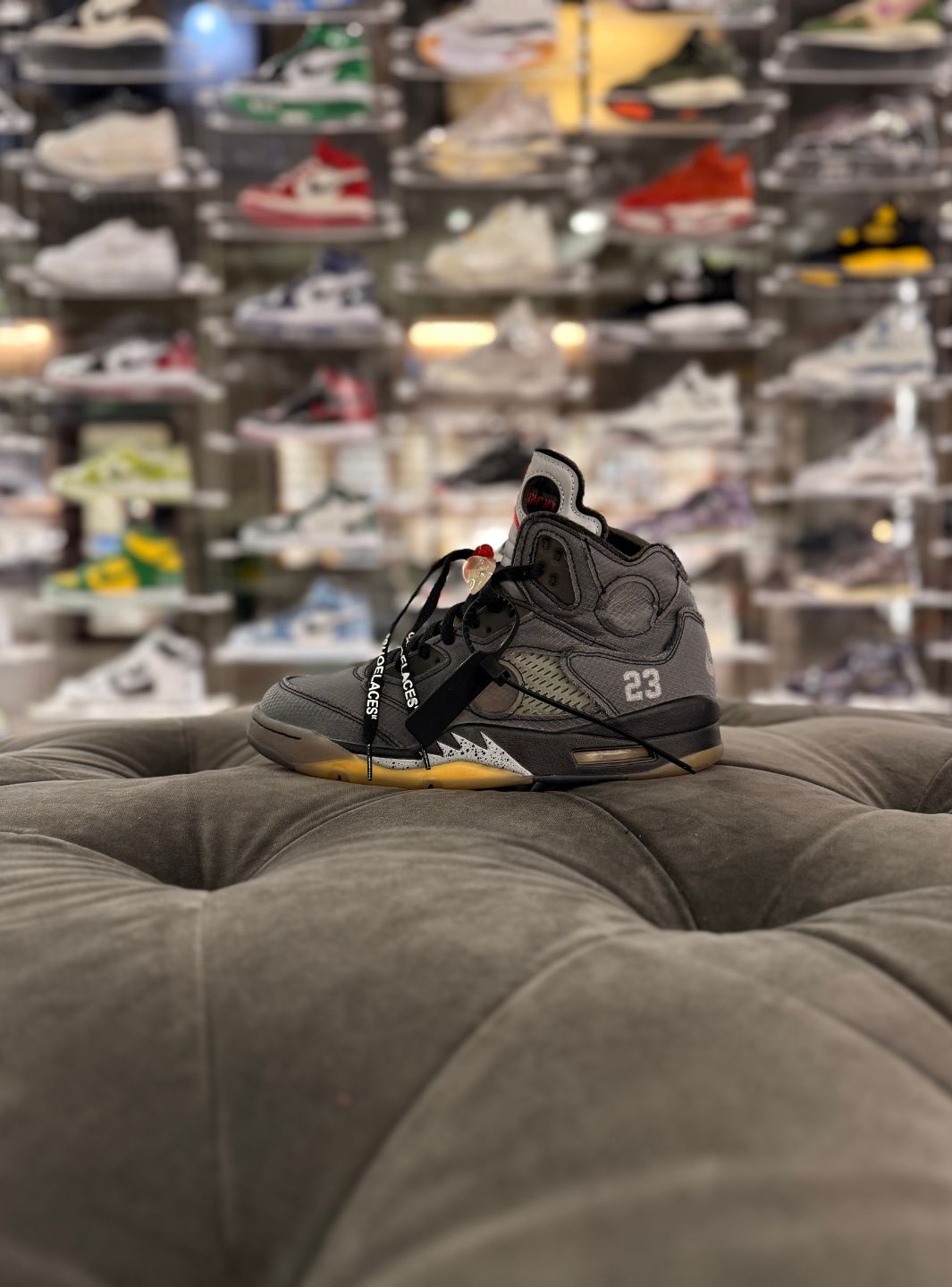 Air Jordan 5 Retro Off-White Muslin - Sneakers Usate | ResellZone