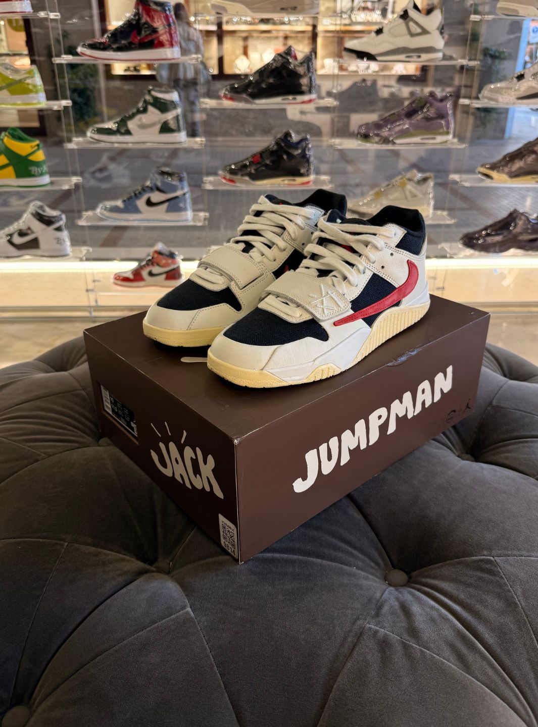 Air Jordan Jumpman Jack TR Travis Scott University Red - Sneakers Usate | ResellZone