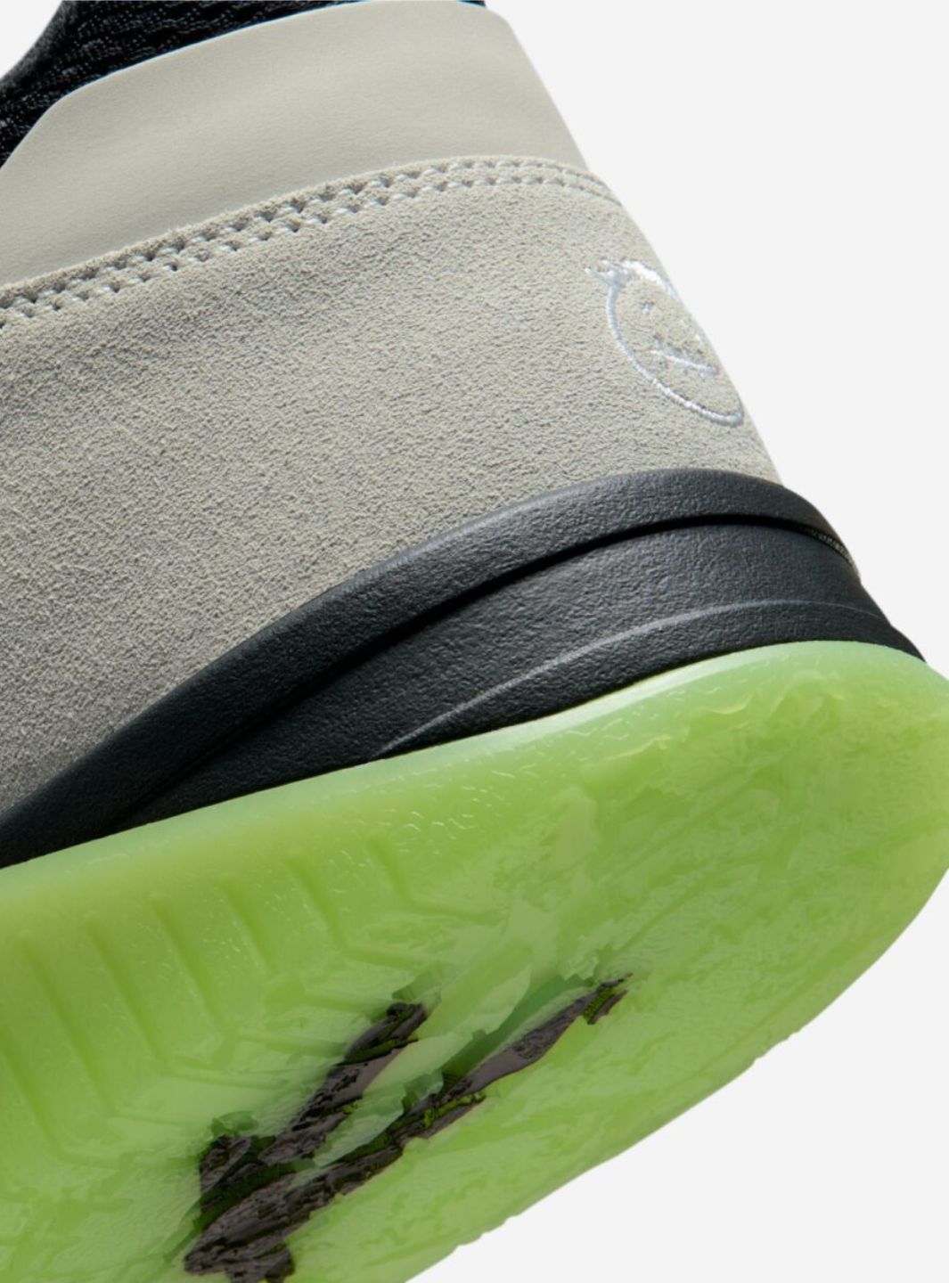 Air Jordan Jumpman Jack TR Travis Scott x Chase B Black Night Silver - IH7971-001 | ResellZone