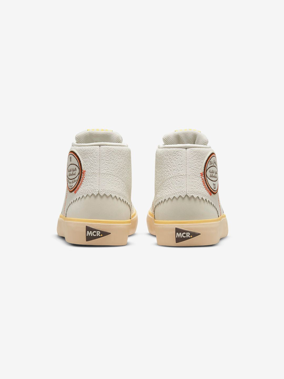 Air Jordan Series Mid Maison Chateau Rouge Sail - DO5247-122 | ResellZone