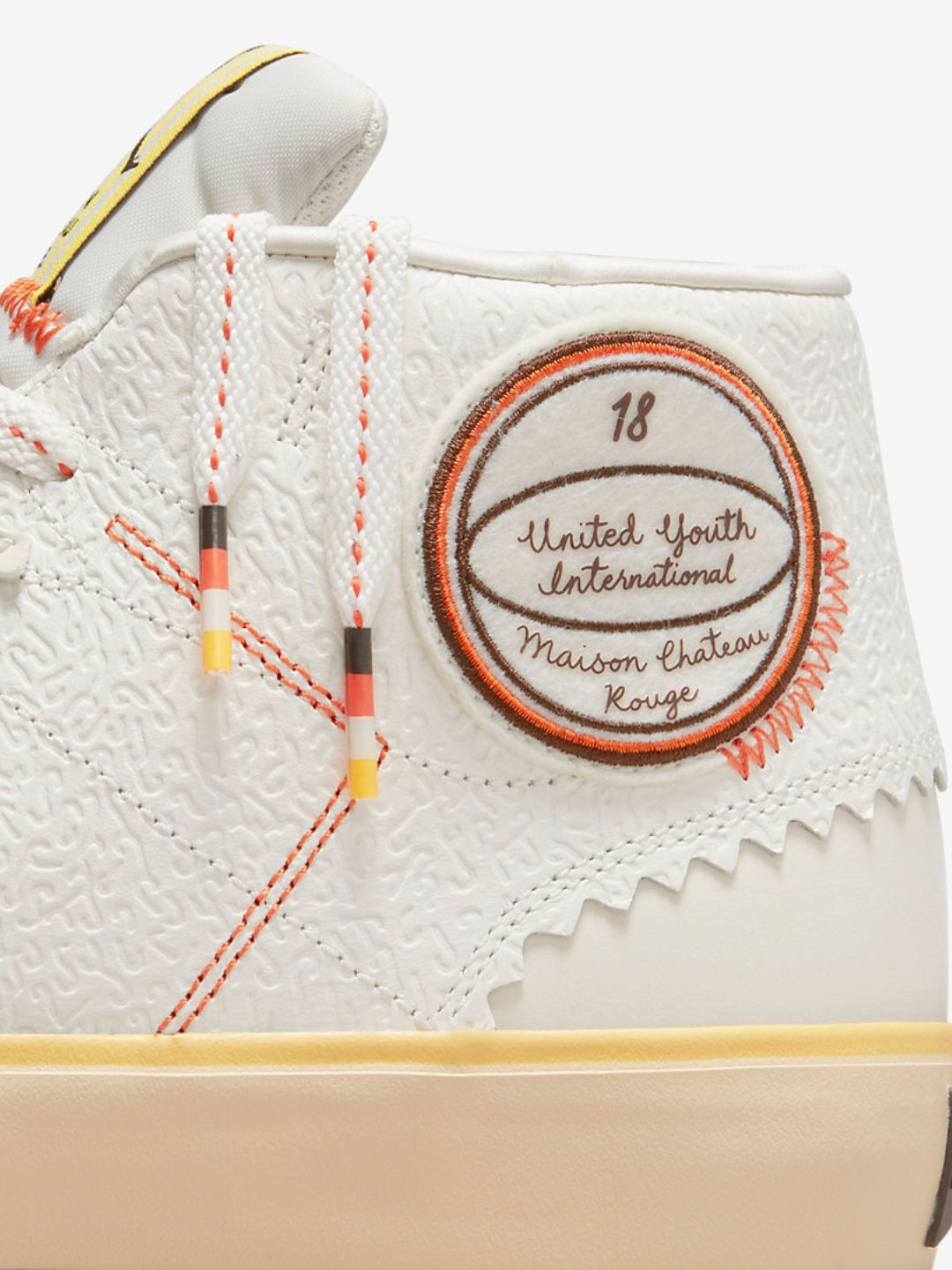 Air Jordan Series Mid Maison Chateau Rouge Sail - DO5247-122 | ResellZone