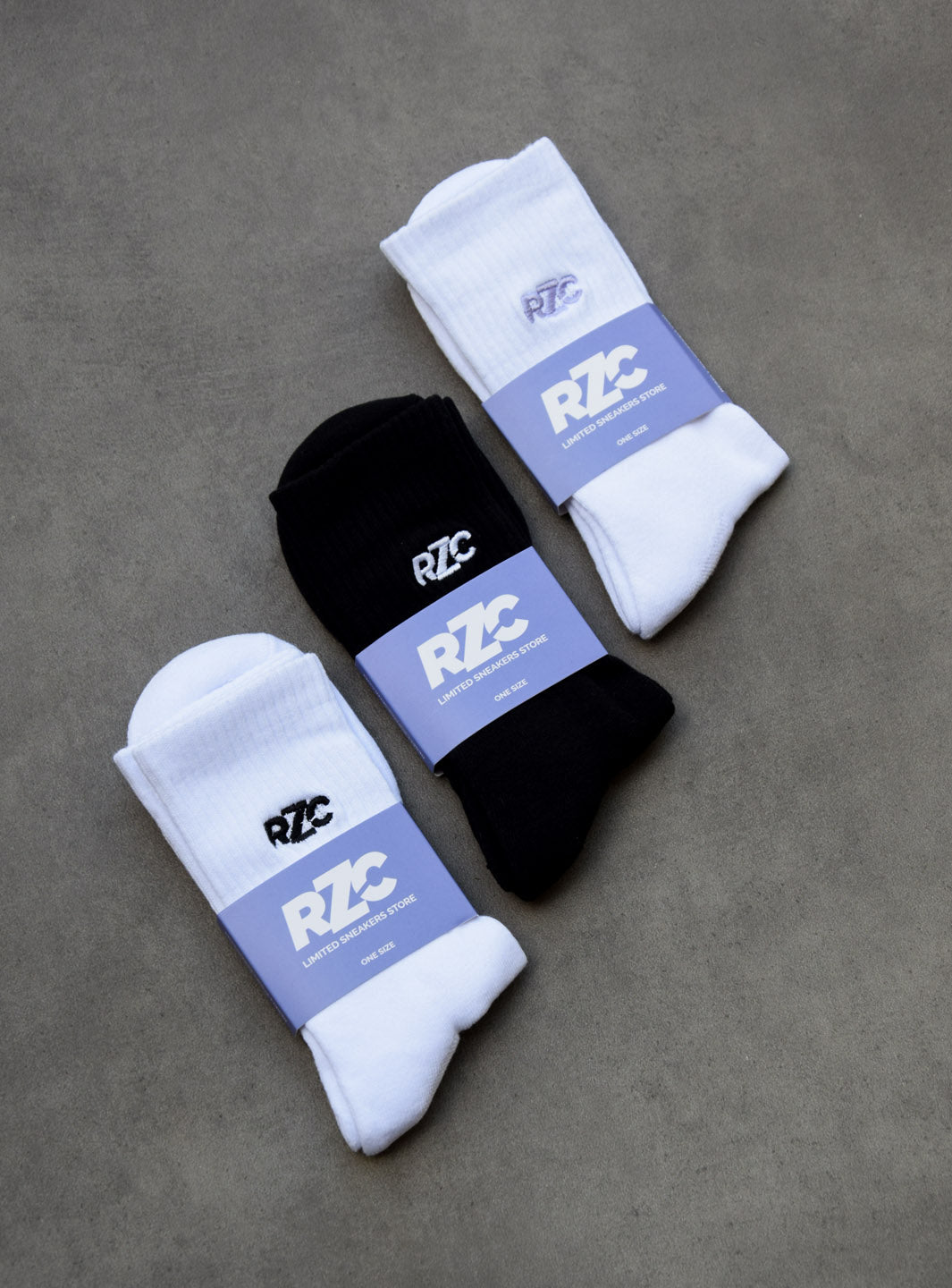 Calzino White | ResellZone