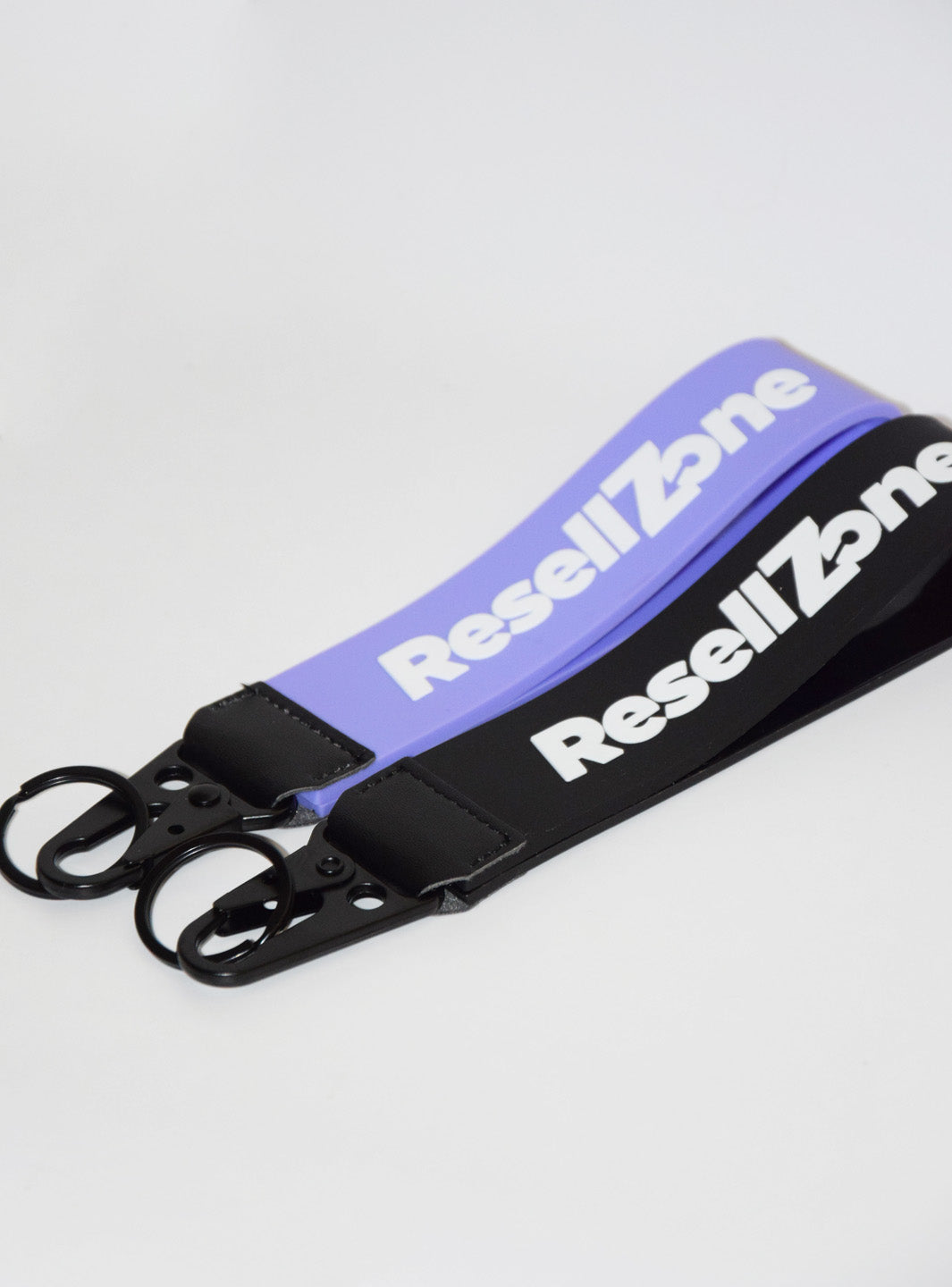 FlexTag Keychain Black | ResellZone