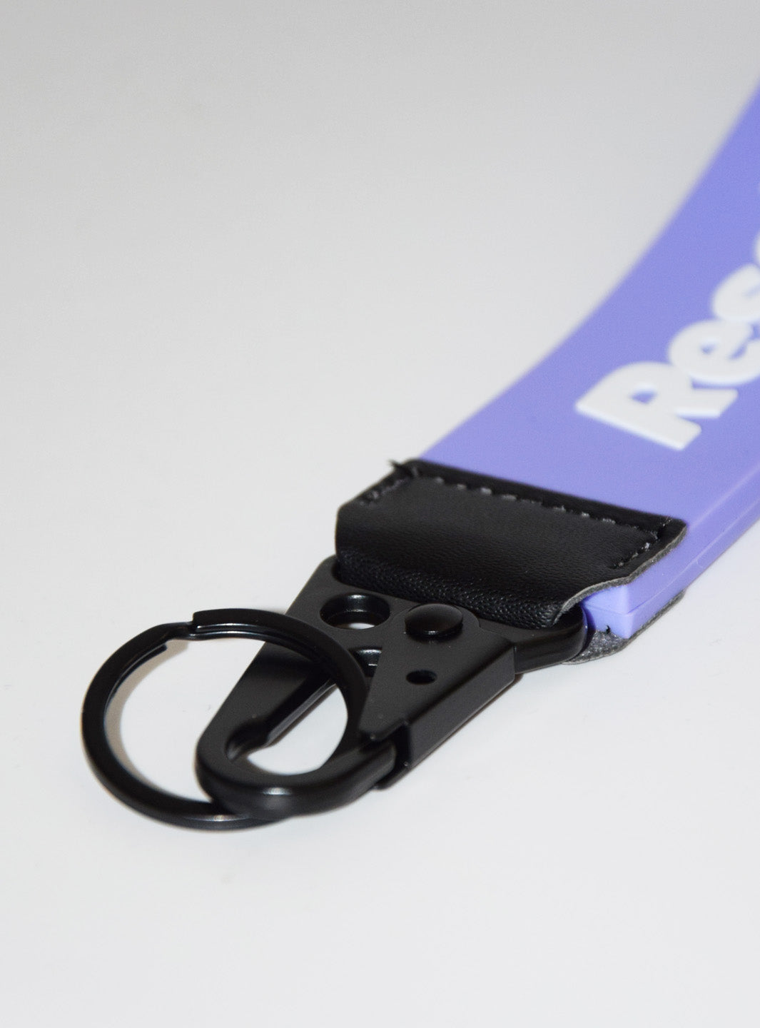 FlexTag Keychain Purple | ResellZone