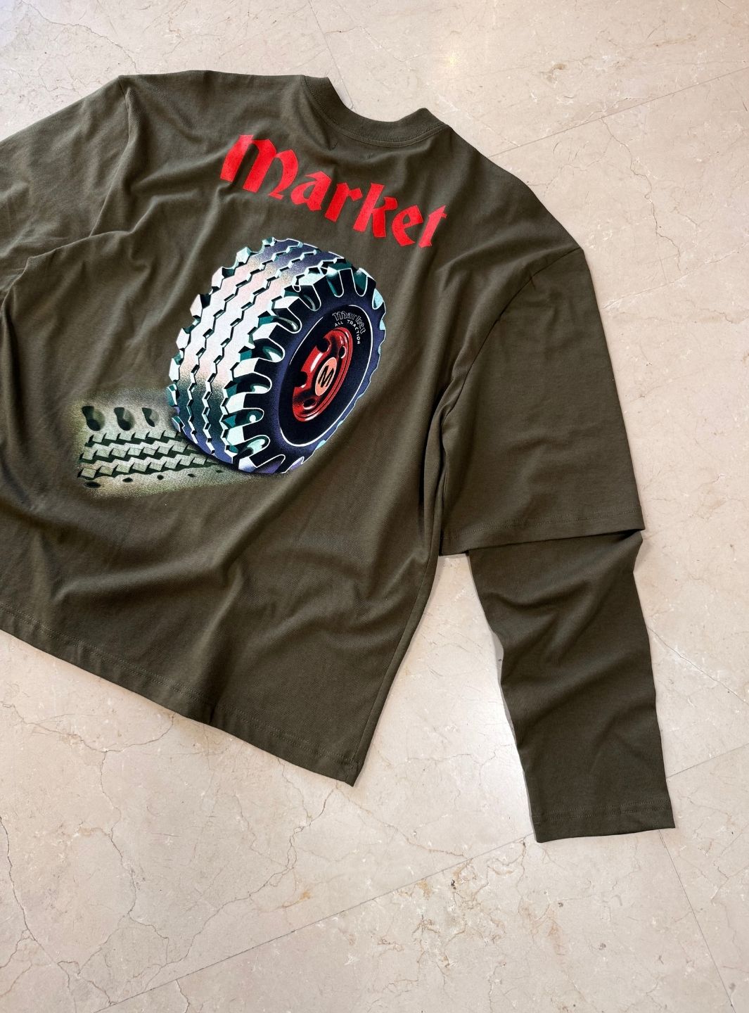 Market Studios Longsleeve Green | ResellZone