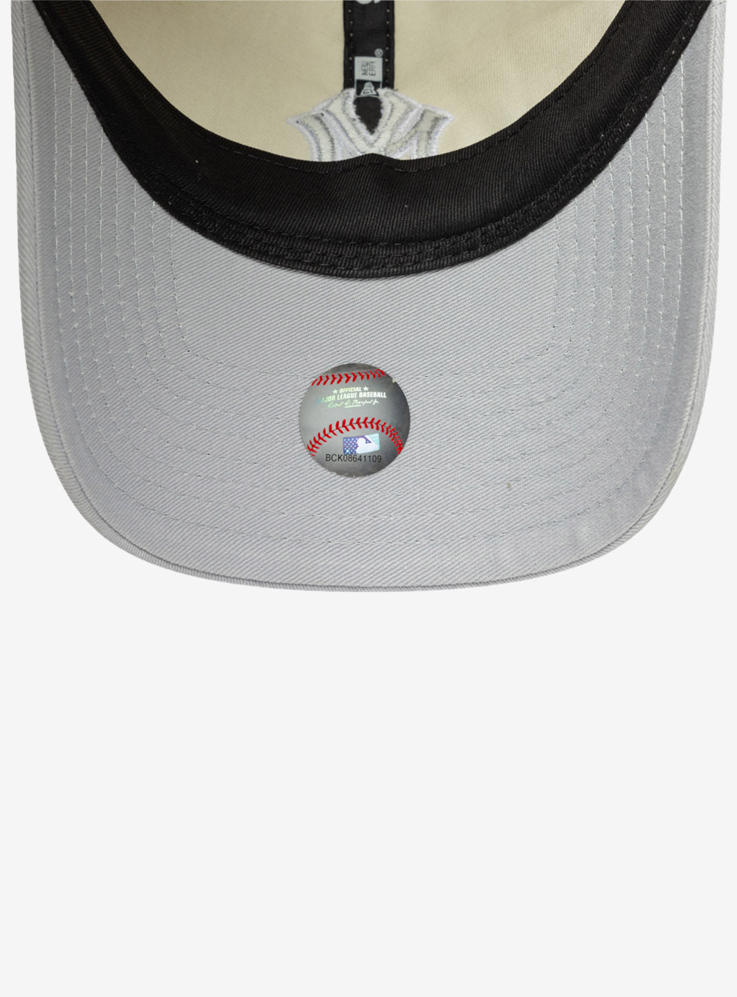 New Era New York Yankees Cream Grey 9TWENTY Cap | ResellZone