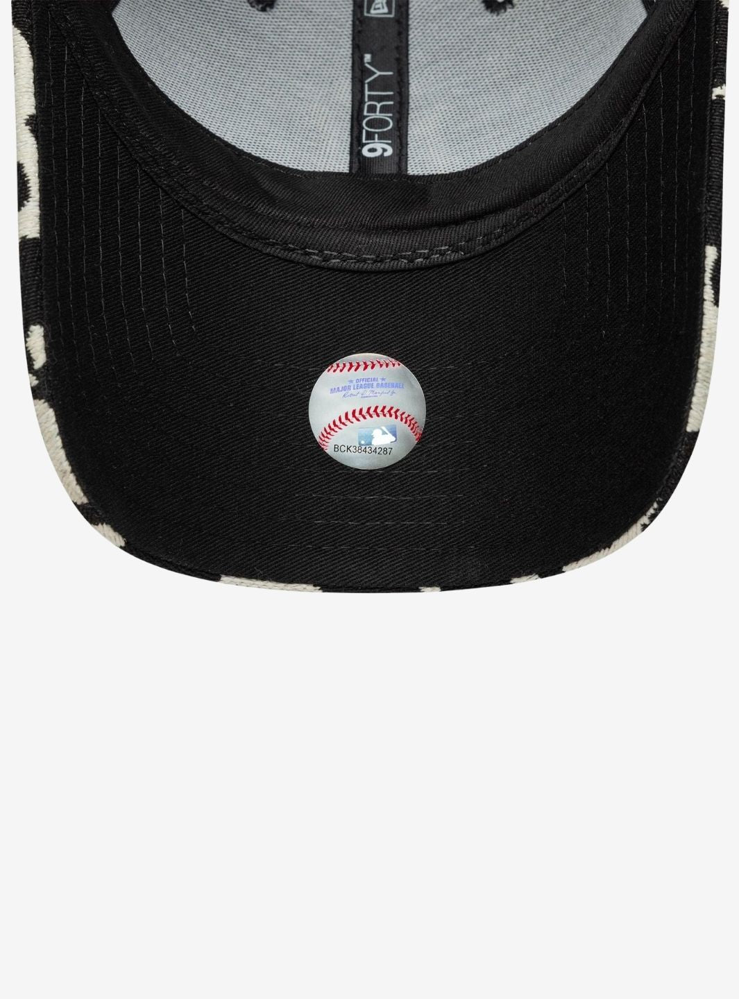 New Era New York Yankees MLB Cow Midi Black 9FORTY Cap - 60771872 | ResellZone