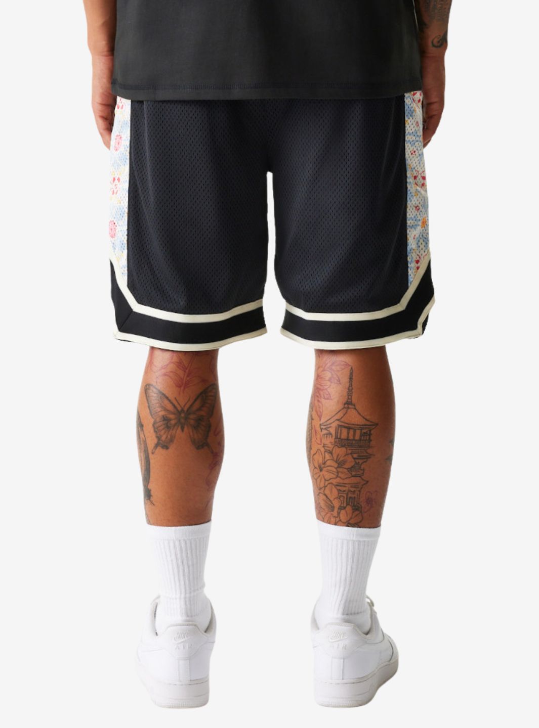 New Era New York Yankees MLB Infill Black Mesh Shorts - 60667831 | ResellZone