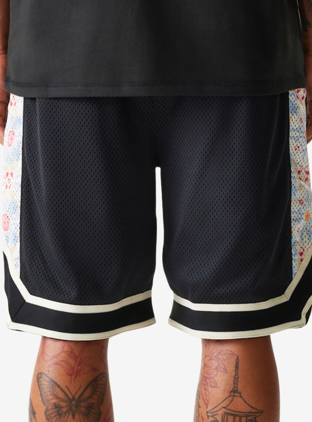 New Era New York Yankees MLB Infill Black Mesh Shorts - 60667831 | ResellZone