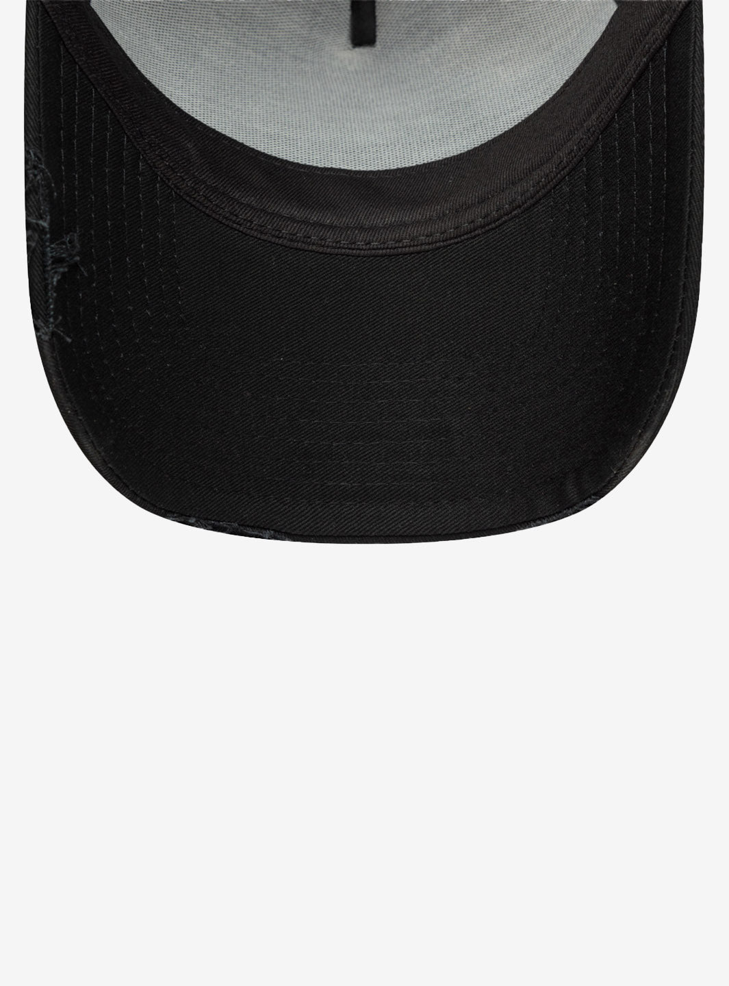 New Era Trucker Black Distressed | ResellZone