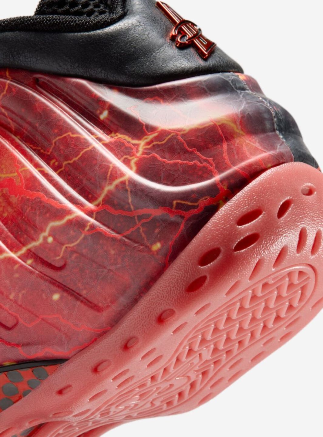 Nike Air Foamposite One Stranger Things - IR7336-001 | ResellZone