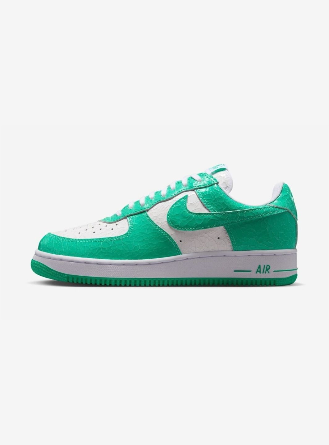 Nike Air Force 1 Low '01 Cracked Leather Menta - JA0248-300 | ResellZone