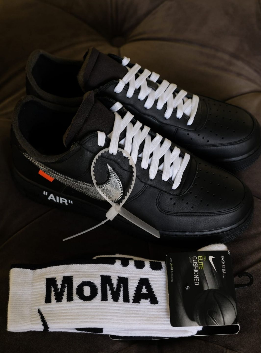 Nike Air Force 1 Low '07 Off-White MoMA (with Socks) - AV5210-001 | ResellZone