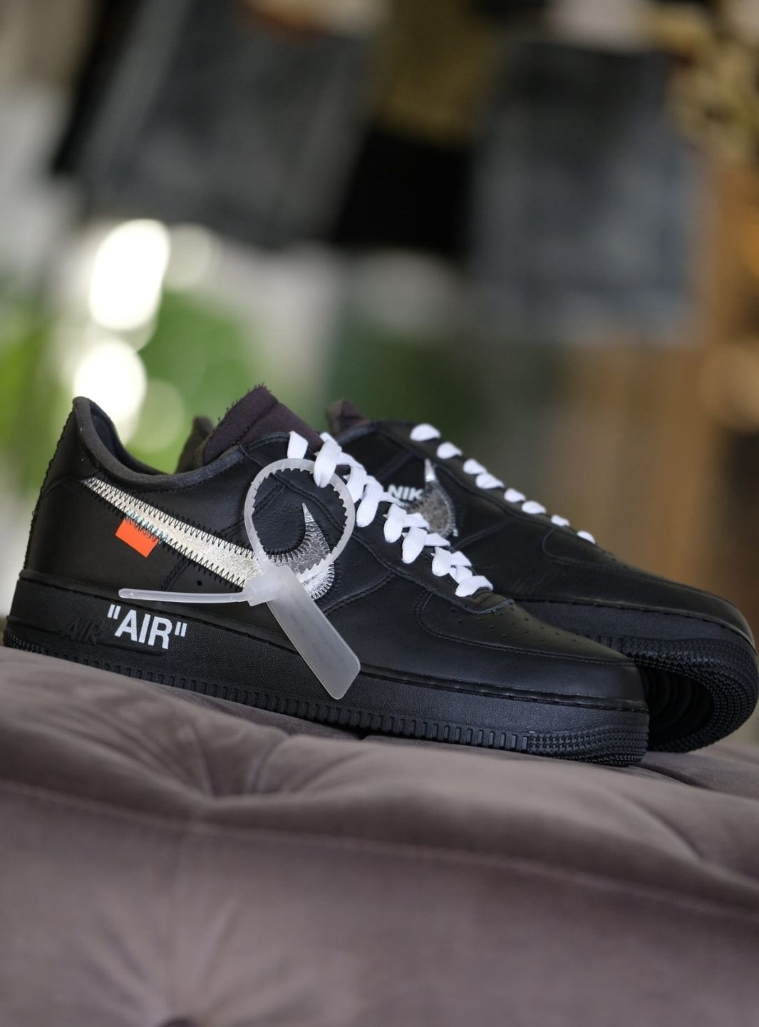 Nike Air Force 1 Low '07 Off-White MoMA (with Socks) - AV5210-001 | ResellZone