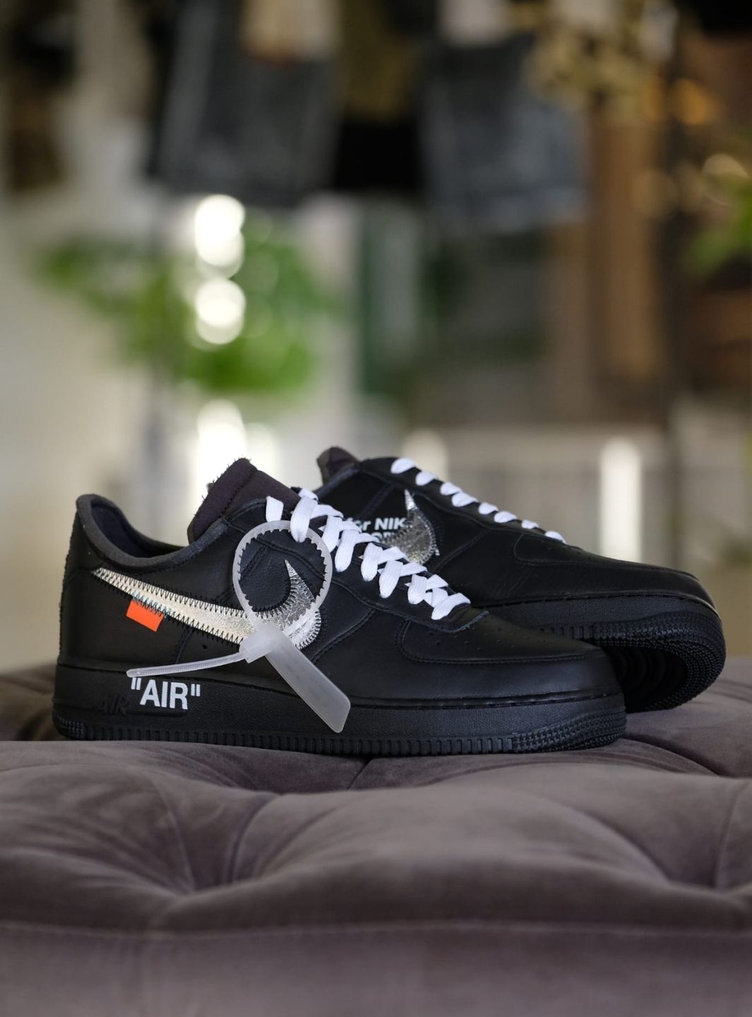 Nike Air Force 1 Low '07 Off-White MoMA (with Socks) - AV5210-001 | ResellZone