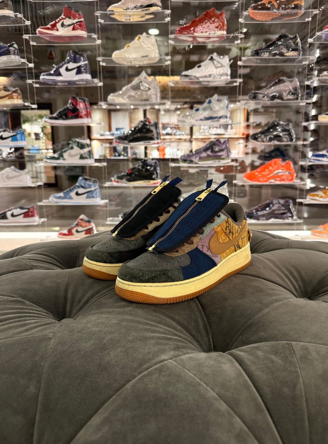 Nike Air Force 1 Low Travis Scott Cactus Jack - Sneakers Usate | ResellZone