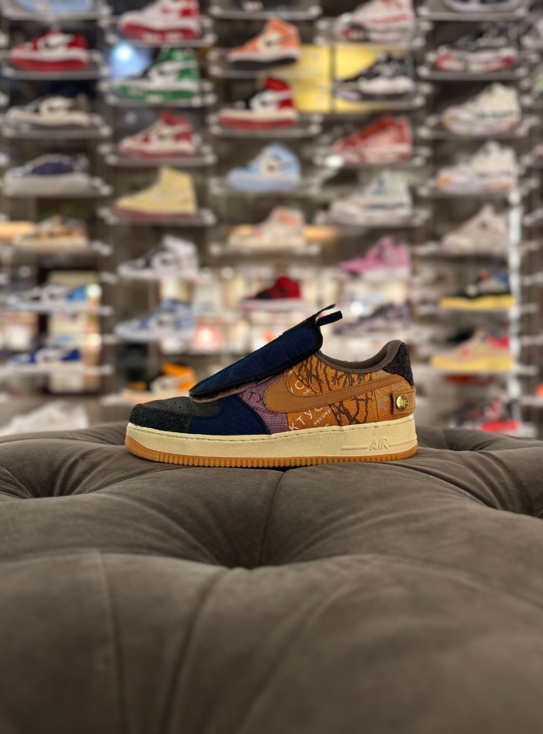 Nike Air Force 1 Low Travis Scott Cactus Jack - Sneakers Usate | ResellZone