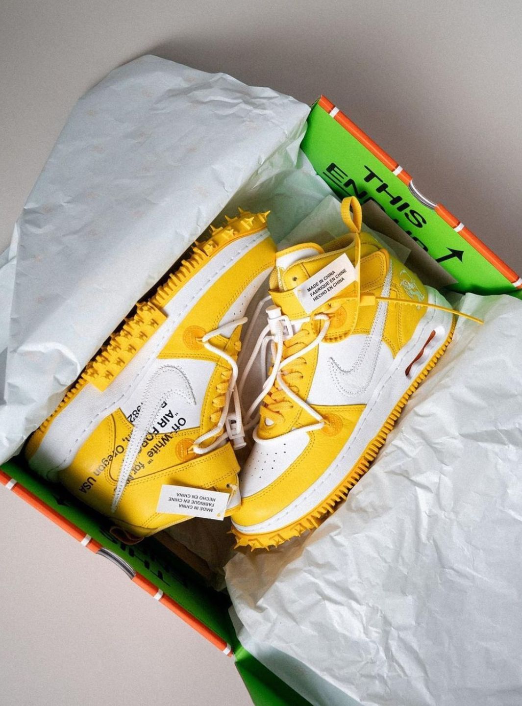 Nike Air Force 1 Mid SP Off-White Varsity Maize - DR0500-101 | ResellZone