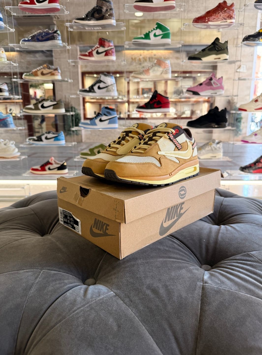 Nike Air Max 1 Travis Scott Cactus Jack Wheat Lemon Drop - Sneakers Usate | ResellZone