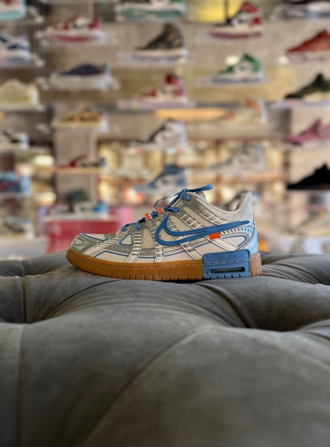 Nike Air Rubber Dunk Off-White UNC - Sneakers Usate | ResellZone