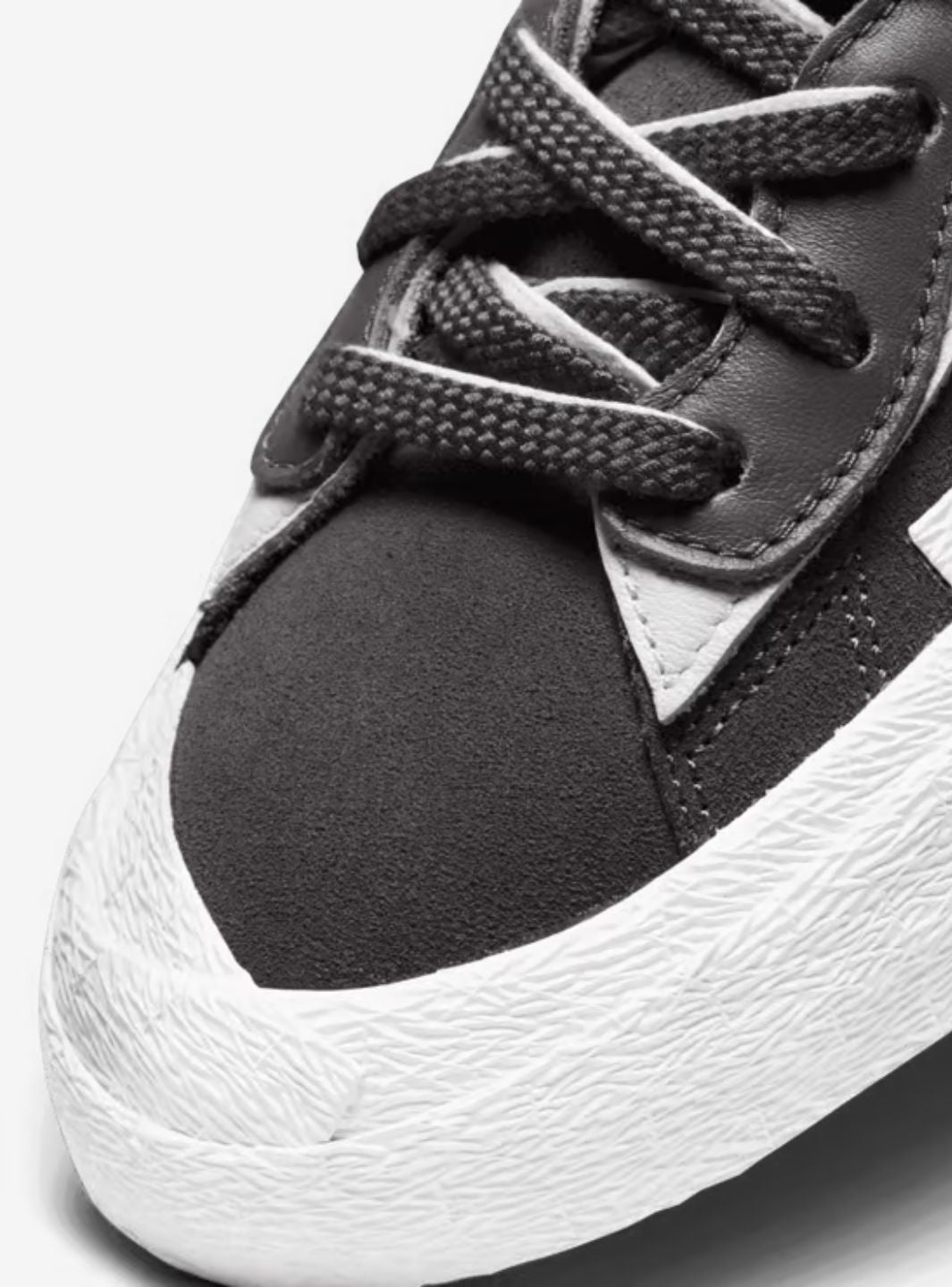 Nike Blazer Low Sacai Iron Grey - DD1877-002 | ResellZone