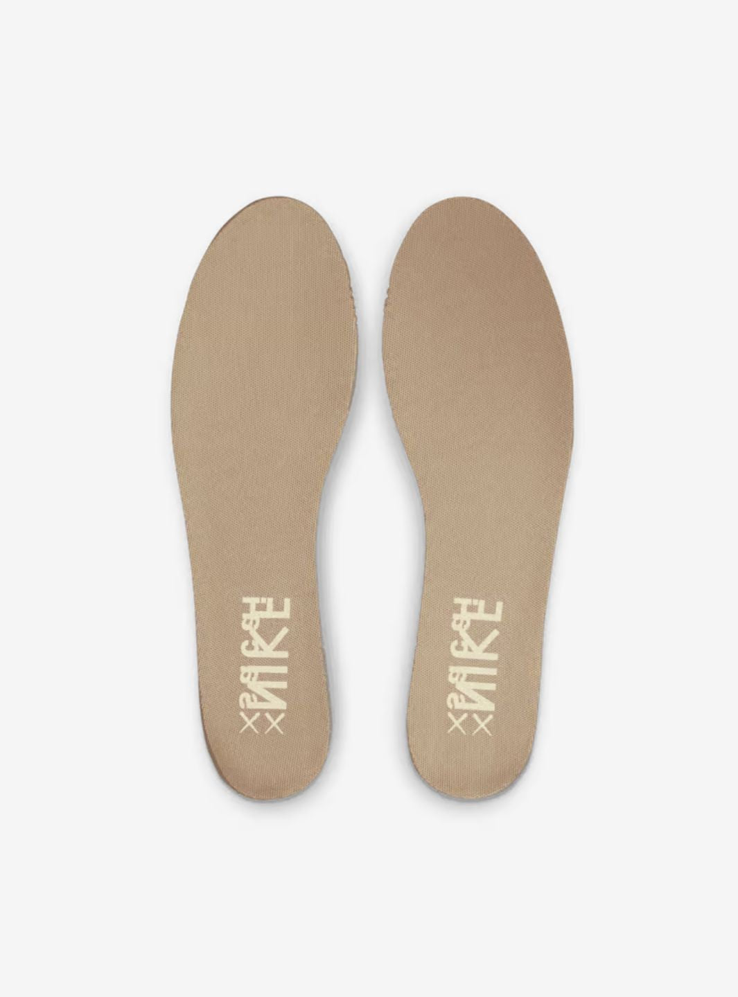 Nike Blazer Low Sacai KAWS Reed - DM7901-200 | ResellZone