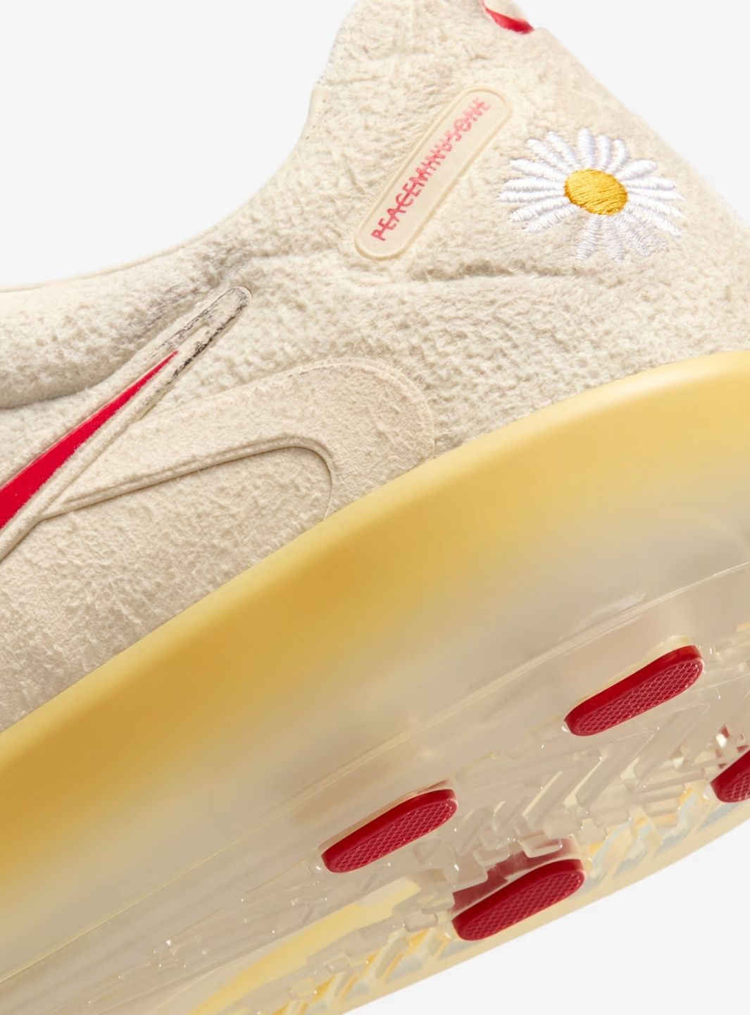Nike Cryoshot CTR360 Maestri II G-Dragon Peaceminusone Natural University Red - HQ1460-100 | ResellZone