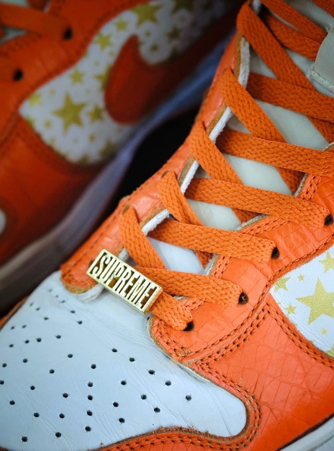Nike Dunk High Pro SB Supreme Orange Stars - Sneakers Usate | ResellZone