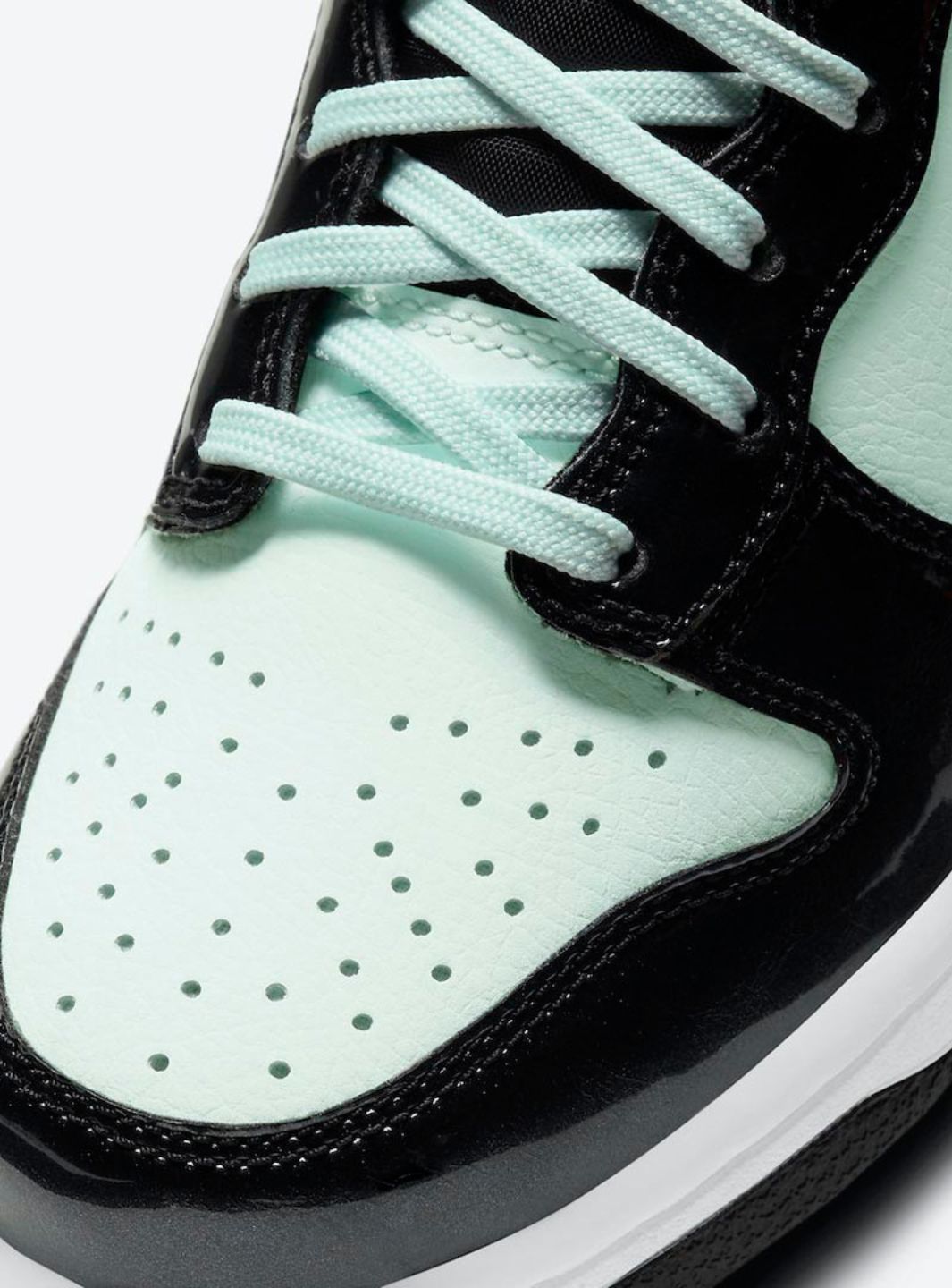 Nike Dunk High SE All-Star (2021) - DD1398-300 | ResellZone