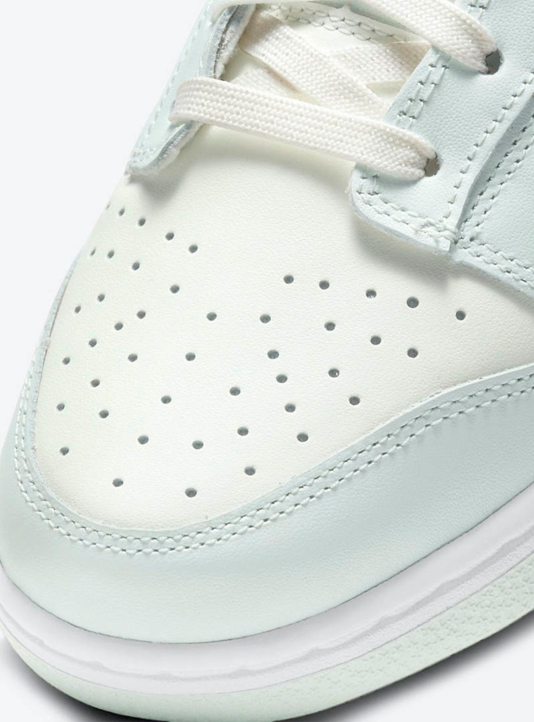 Nike Dunk Low Barely Green - DD1503-104 | ResellZone