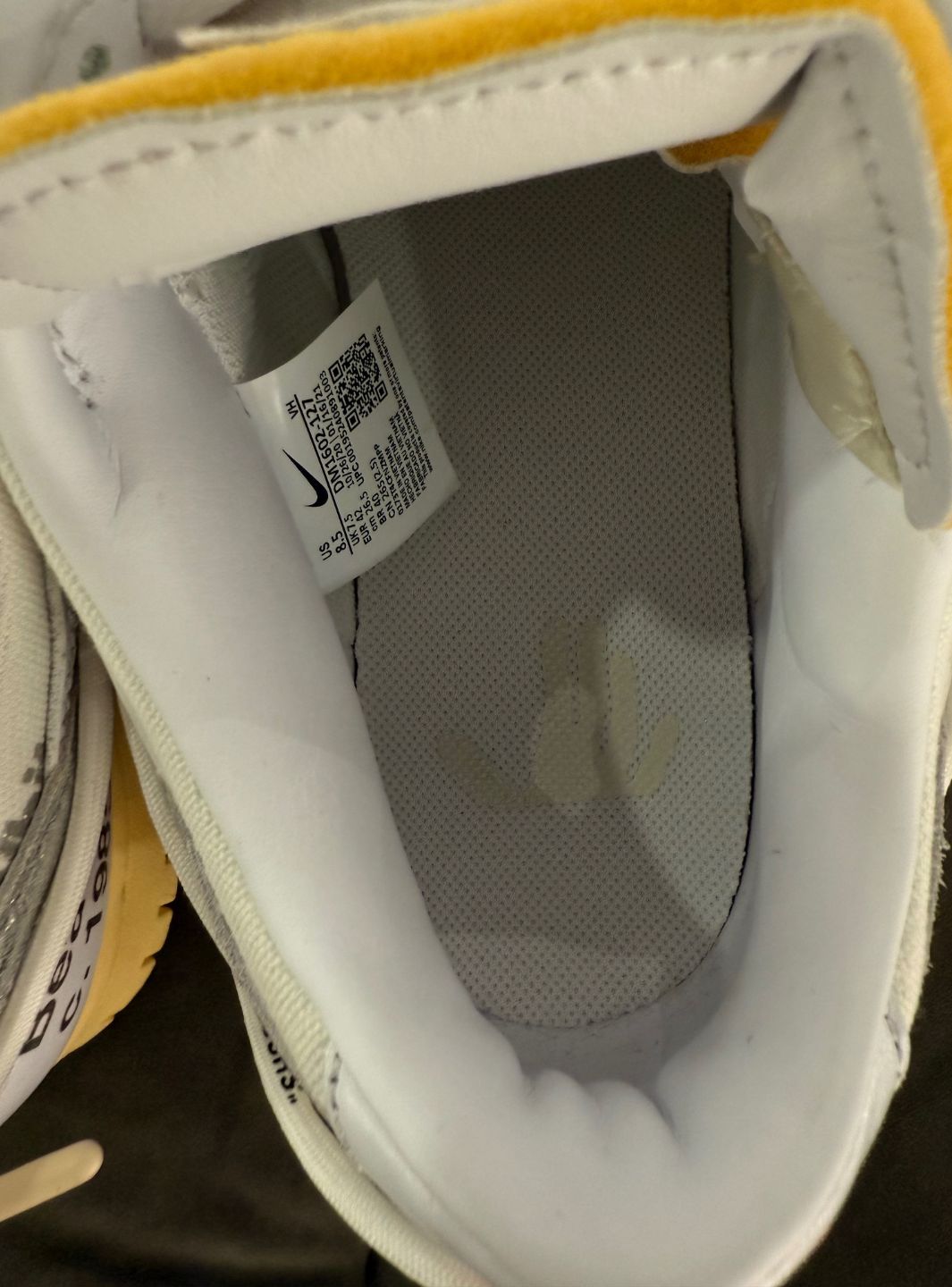 Nike Dunk Low Off-White Lot 1 - Sneakers Usate | ResellZone