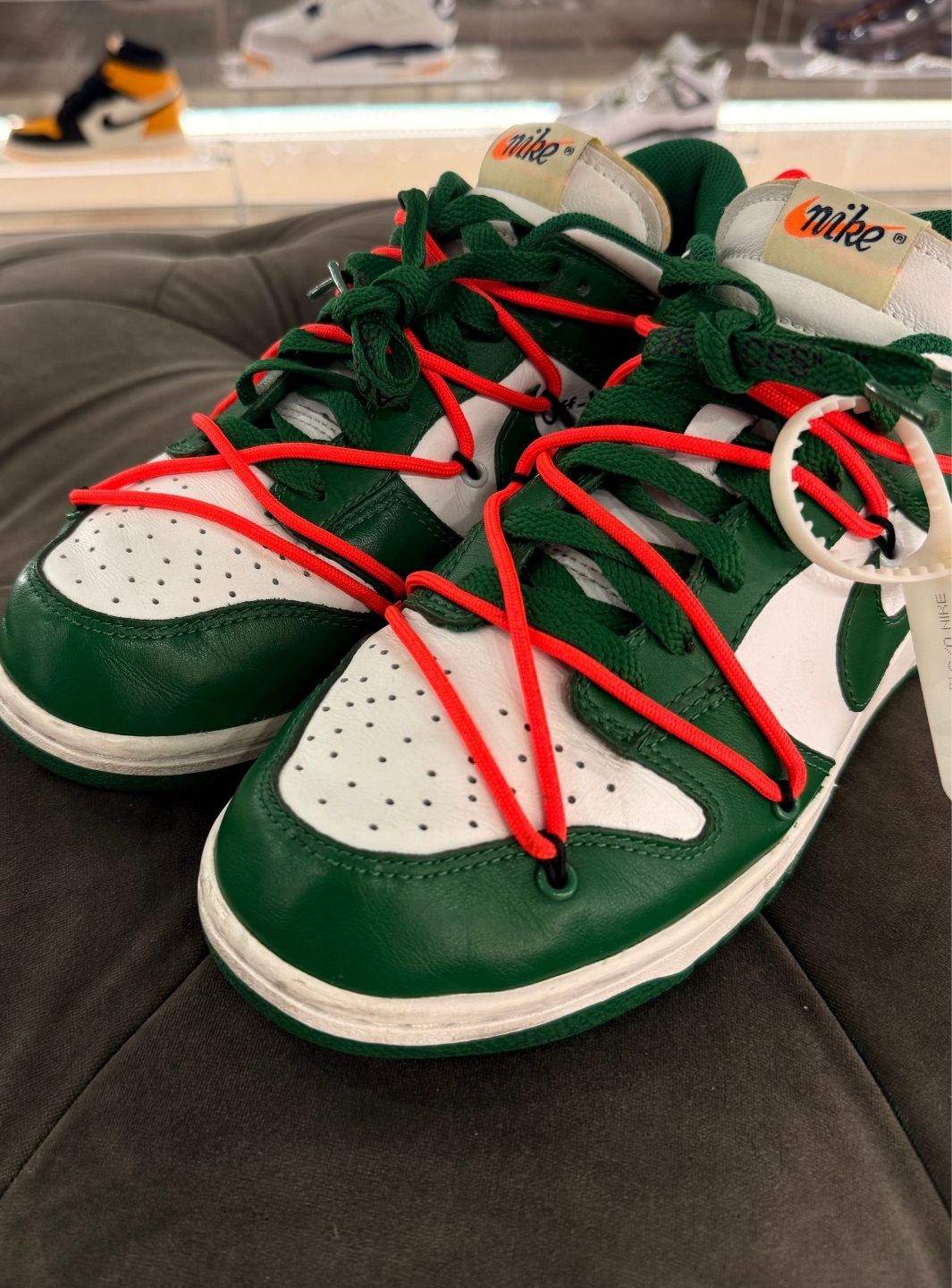 Nike Dunk Low Off-White Pine Green - Sneakers Usate | ResellZone