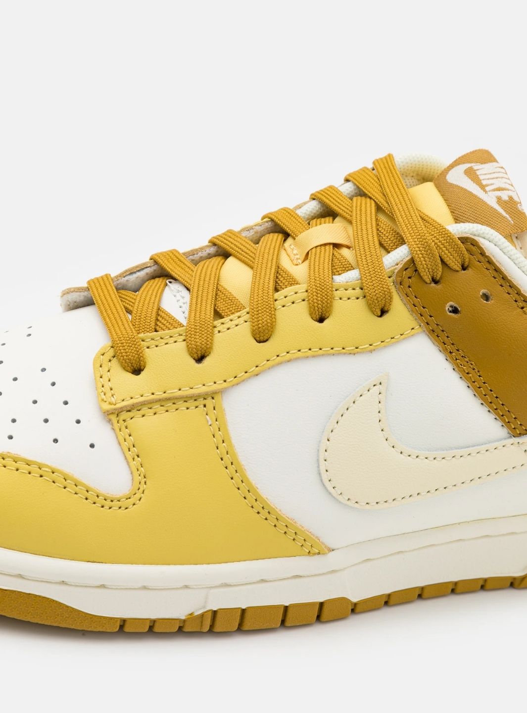 Nike Dunk Low Retro Bronzine - FZ4042-716 | ResellZone