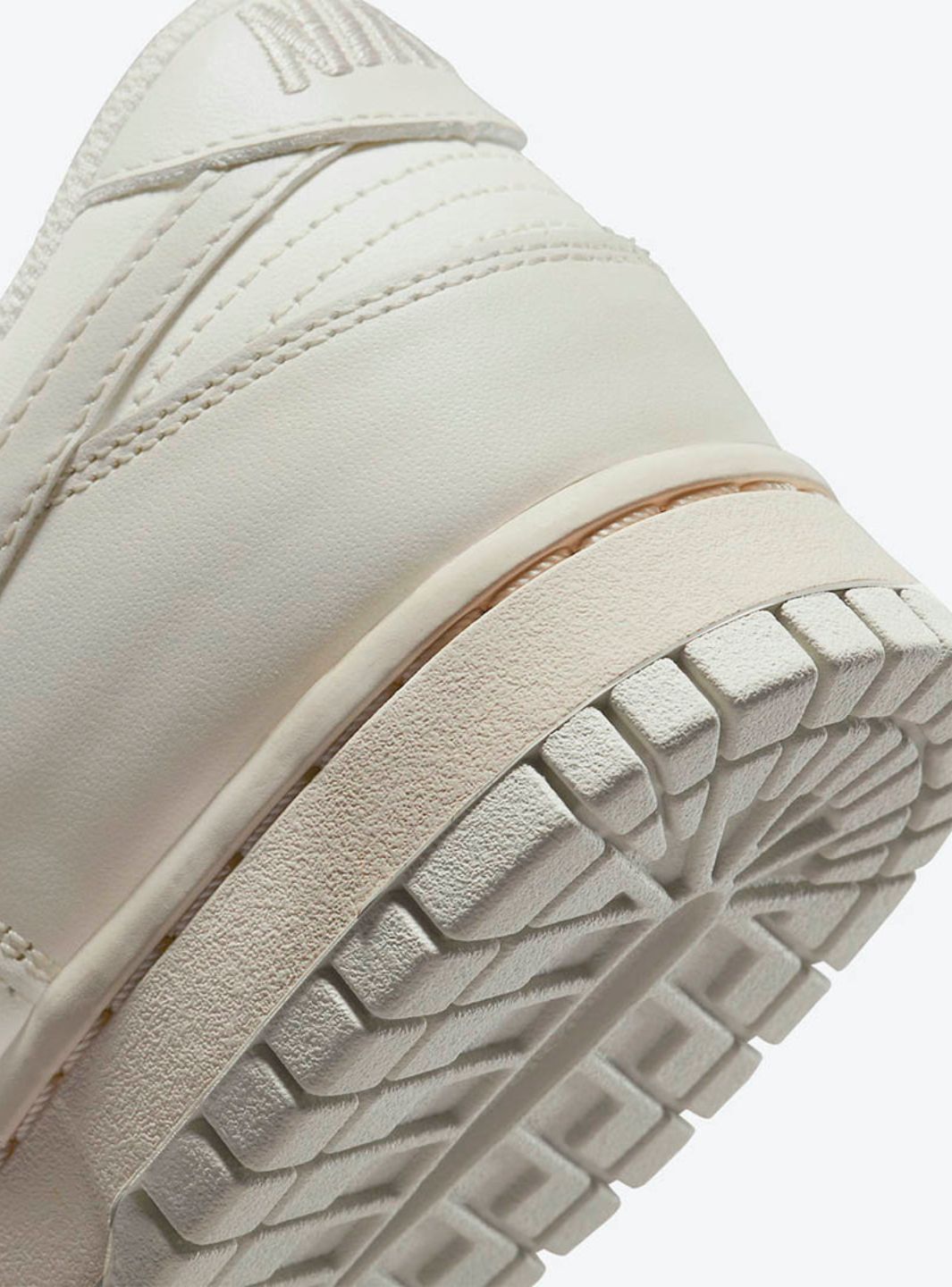 Nike Dunk Low Sail Light Bone - DD1503-107 | ResellZone