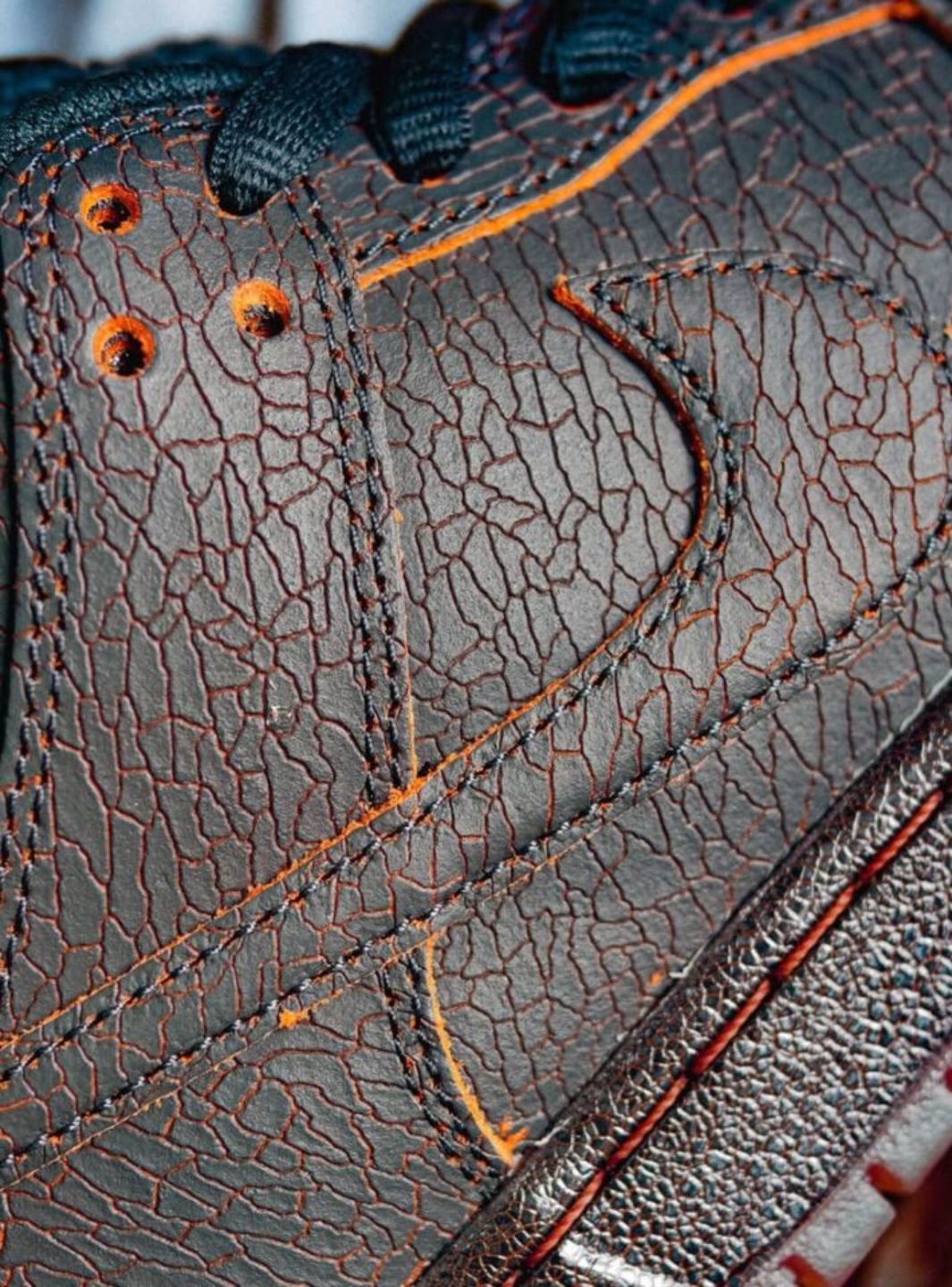 Nike Dunk SB Low Krampus - HV1668-001 | ResellZone