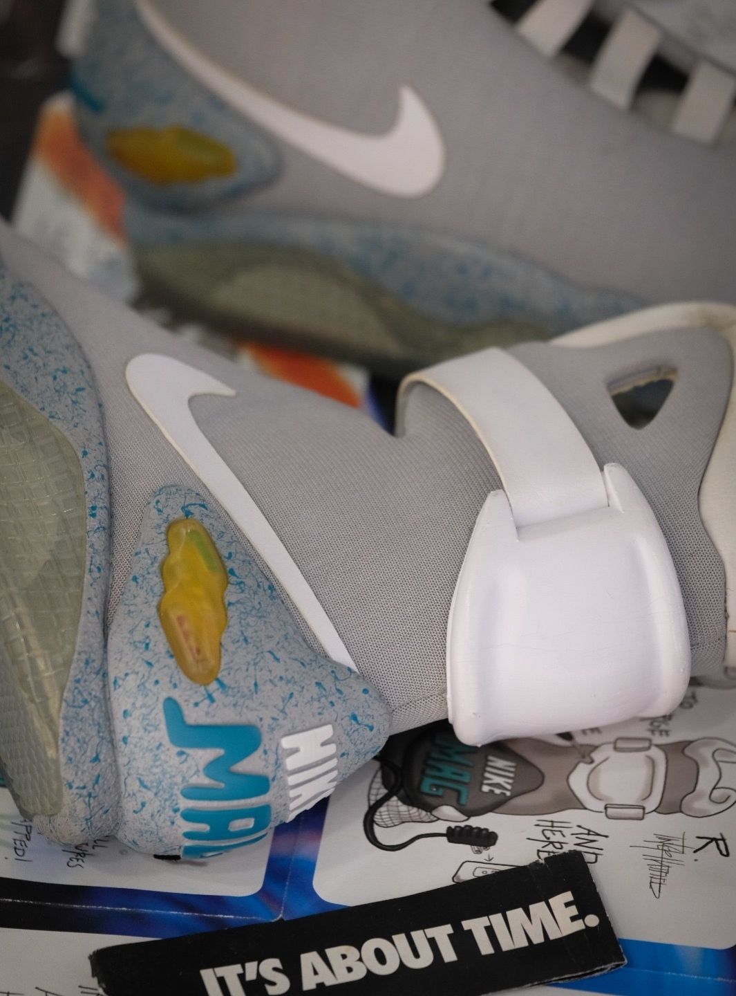 Nike MAG Back to the Future (2011) - 417744-001 | ResellZone