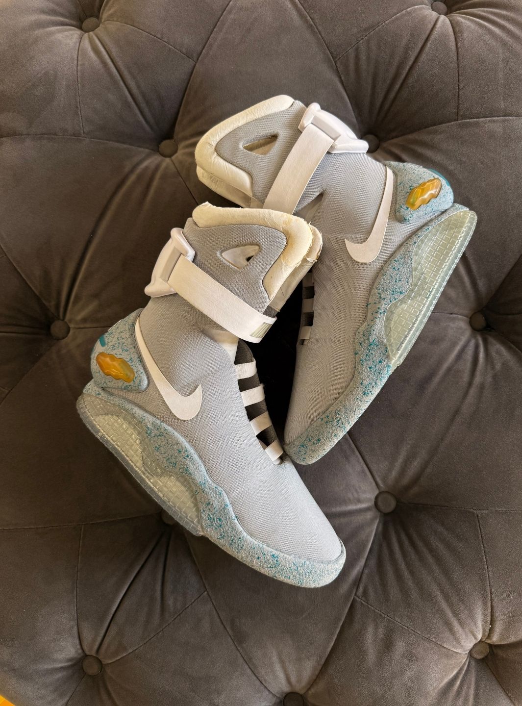 Nike MAG Back to the Future (2011) - Sneakers Usate | ResellZone