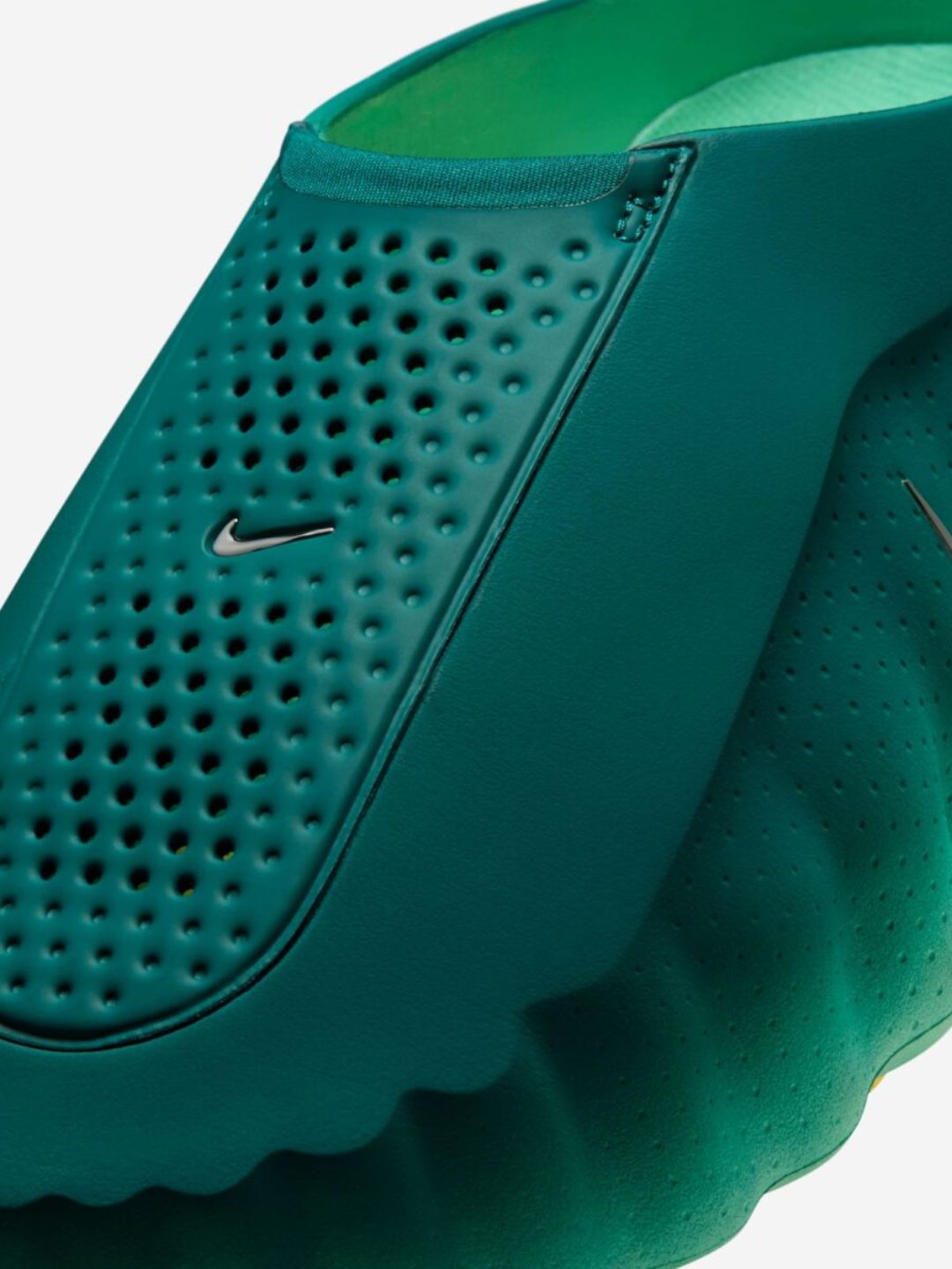 Nike Mind 001 Slide Geode Teal Light Menta - HQ4307-301 | ResellZone