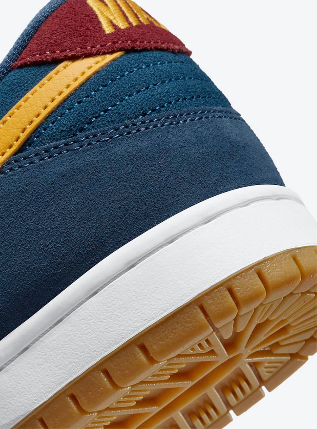 Nike SB Dunk Low Barcelona - DJ0606-400 | ResellZone