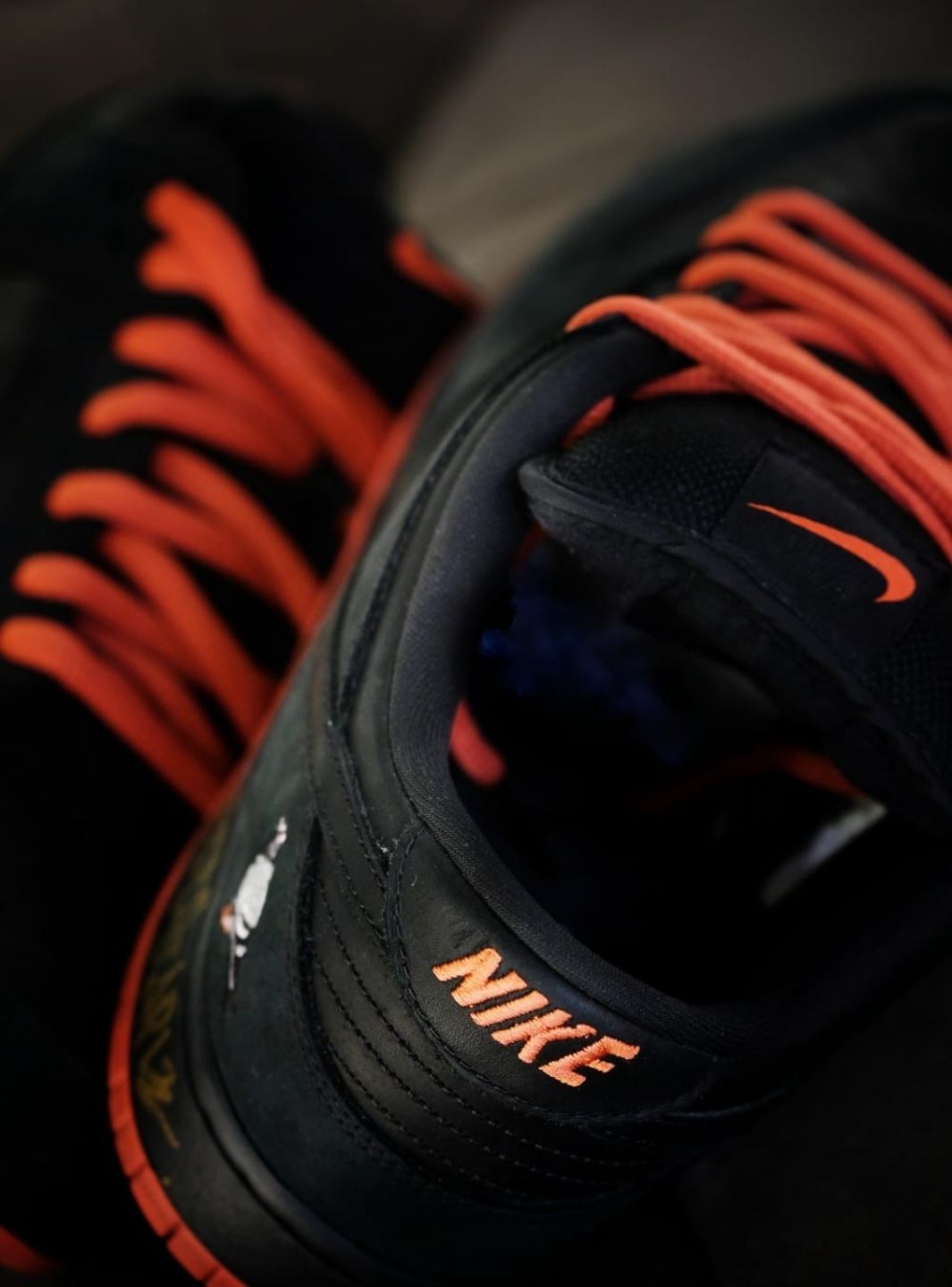 Nike SB Dunk Low Black Pigeon Signed Jeff Staple - Sneakers Usate | ResellZone