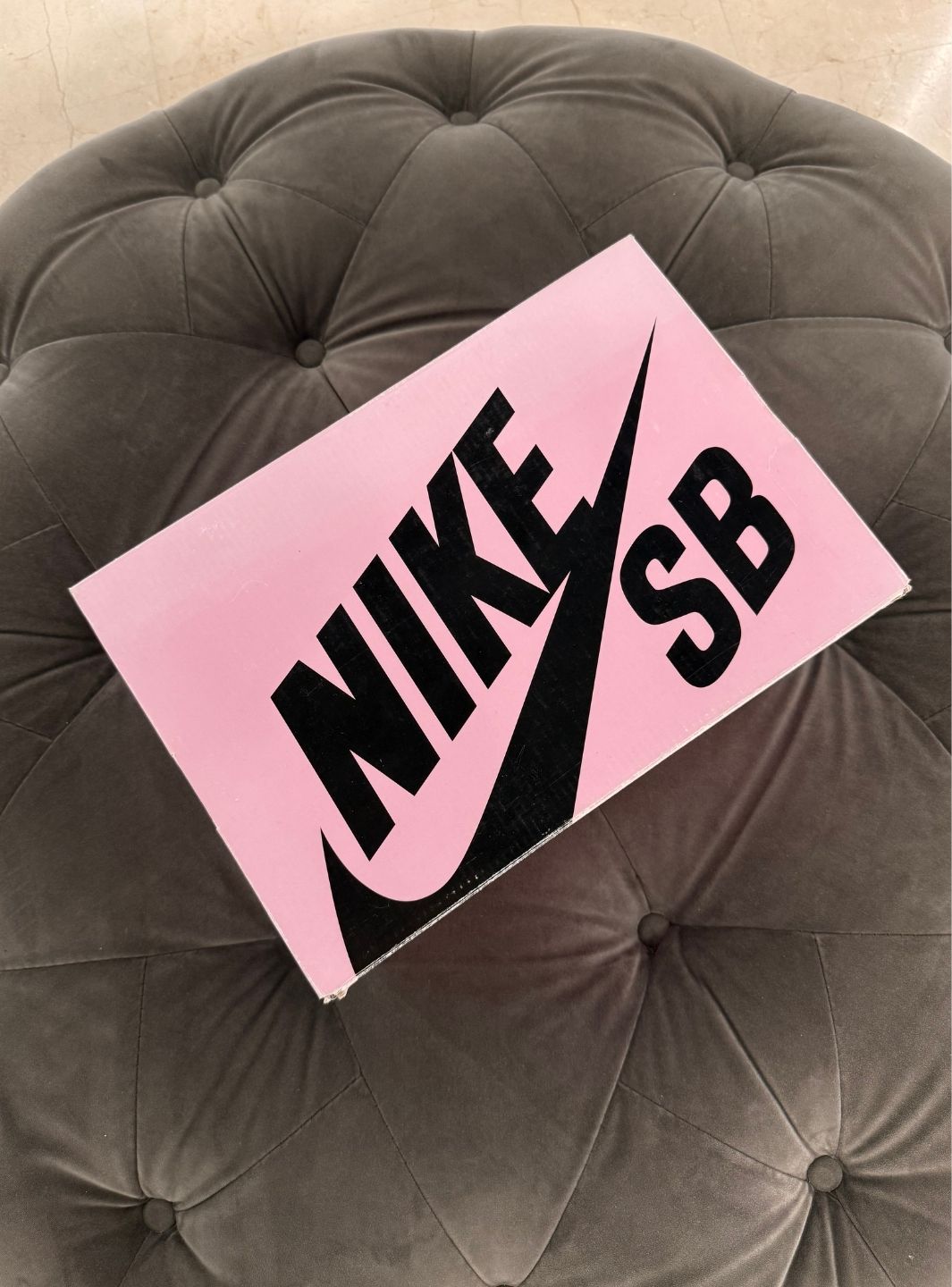 Nike SB Dunk Low Black Pigeon - Sneakers Usate | ResellZone