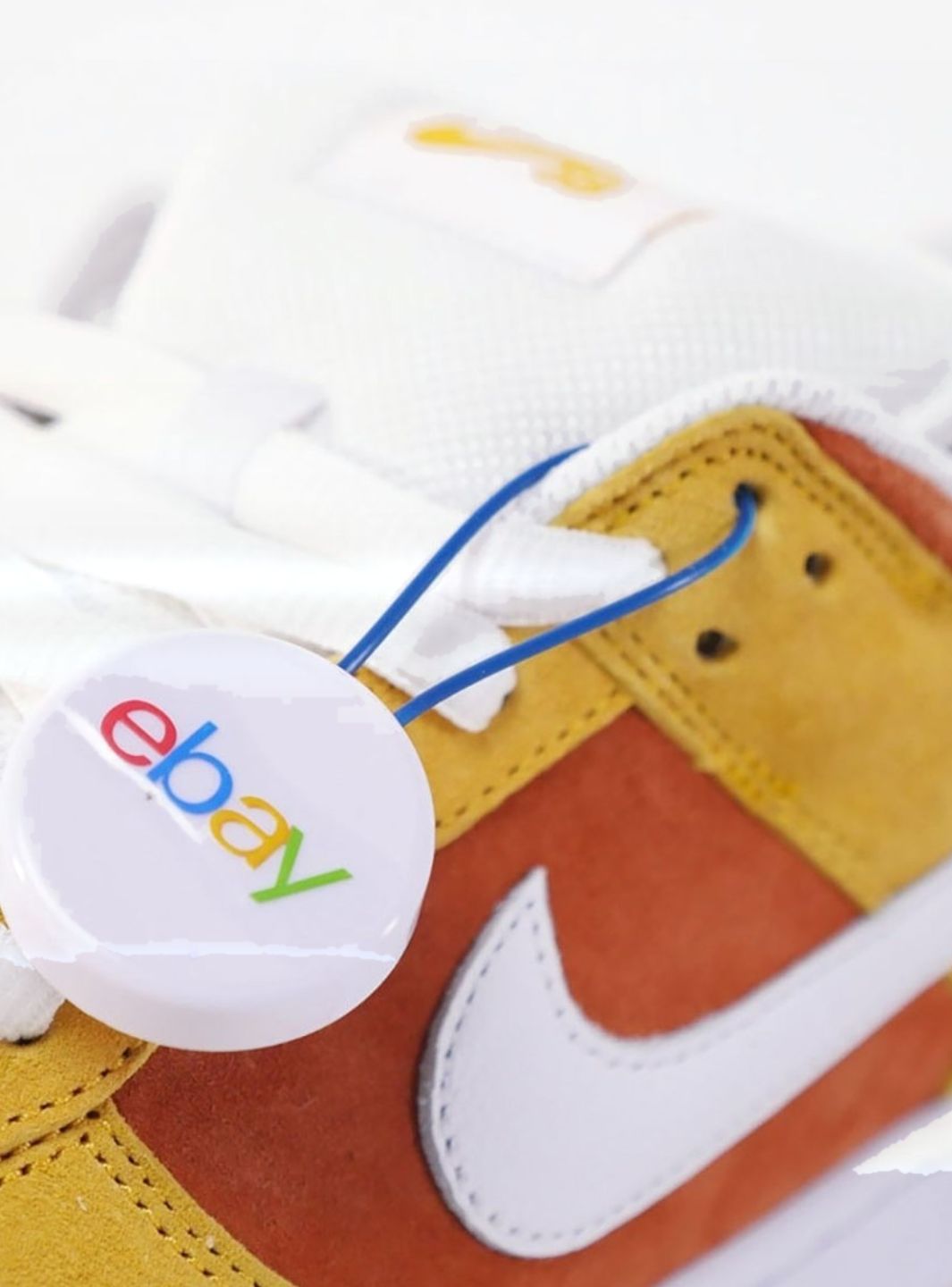 Nike SB Dunk Low Chocolate Skateboards Sun - HV9881 | ResellZone